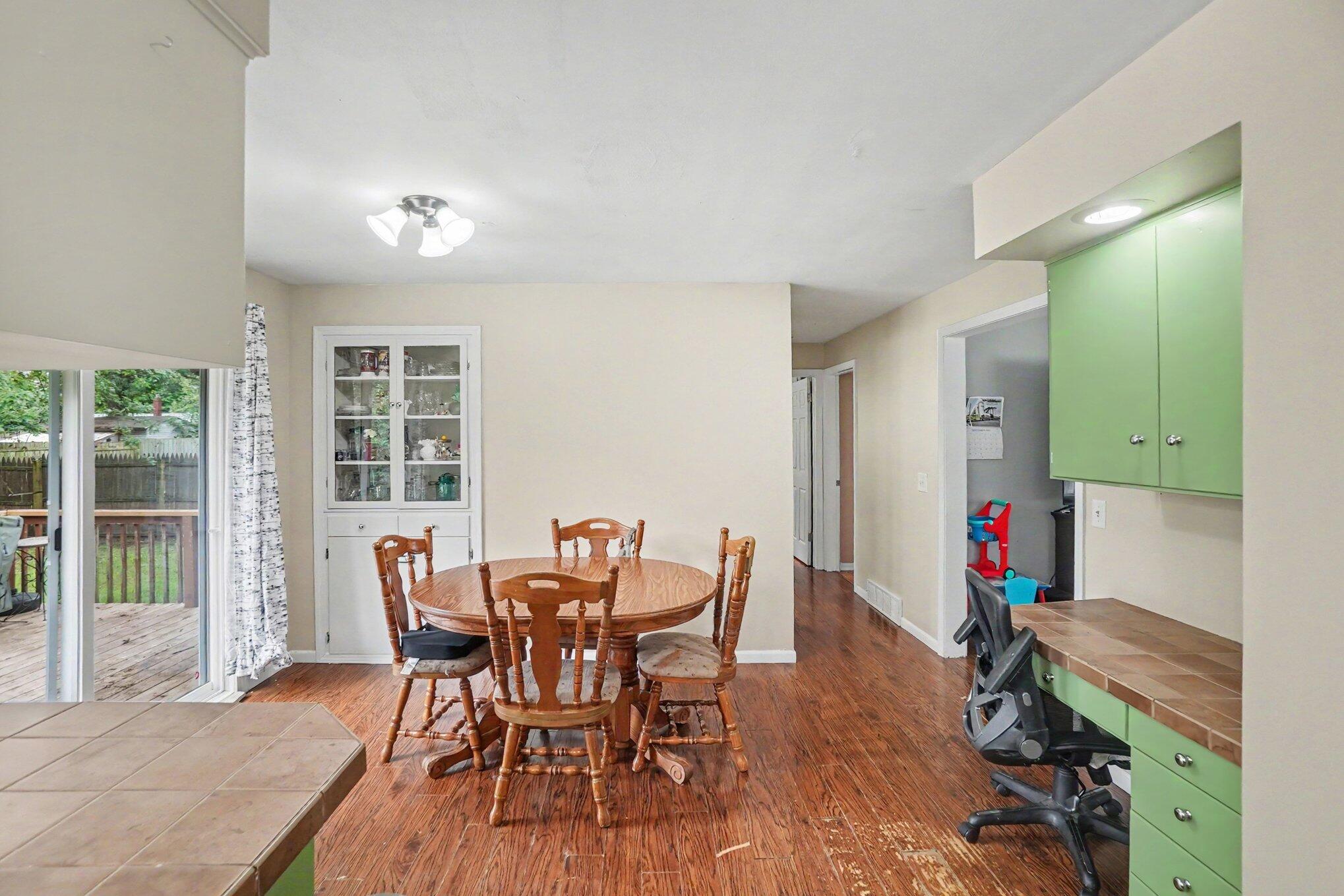 1277 Francis Avenue Muskegon MI 49442