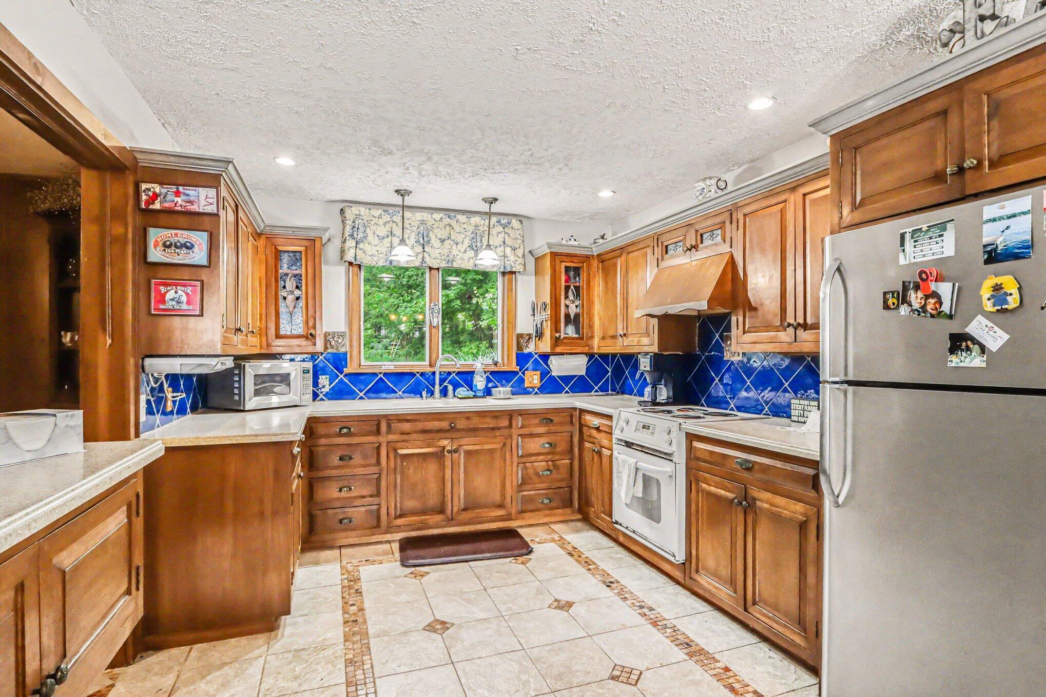 2535 Miner Lake Drive Allegan MI 49010