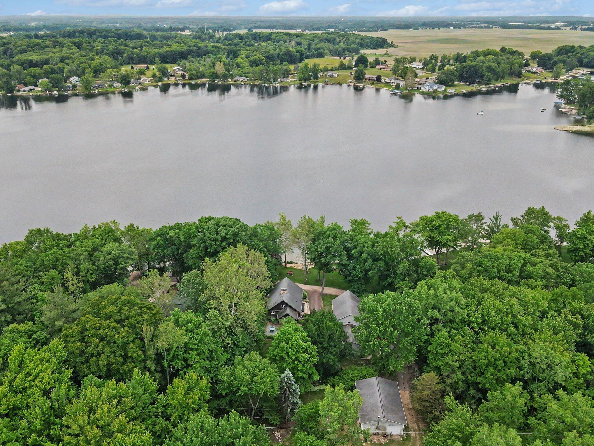 2535 Miner Lake Drive Allegan MI 49010