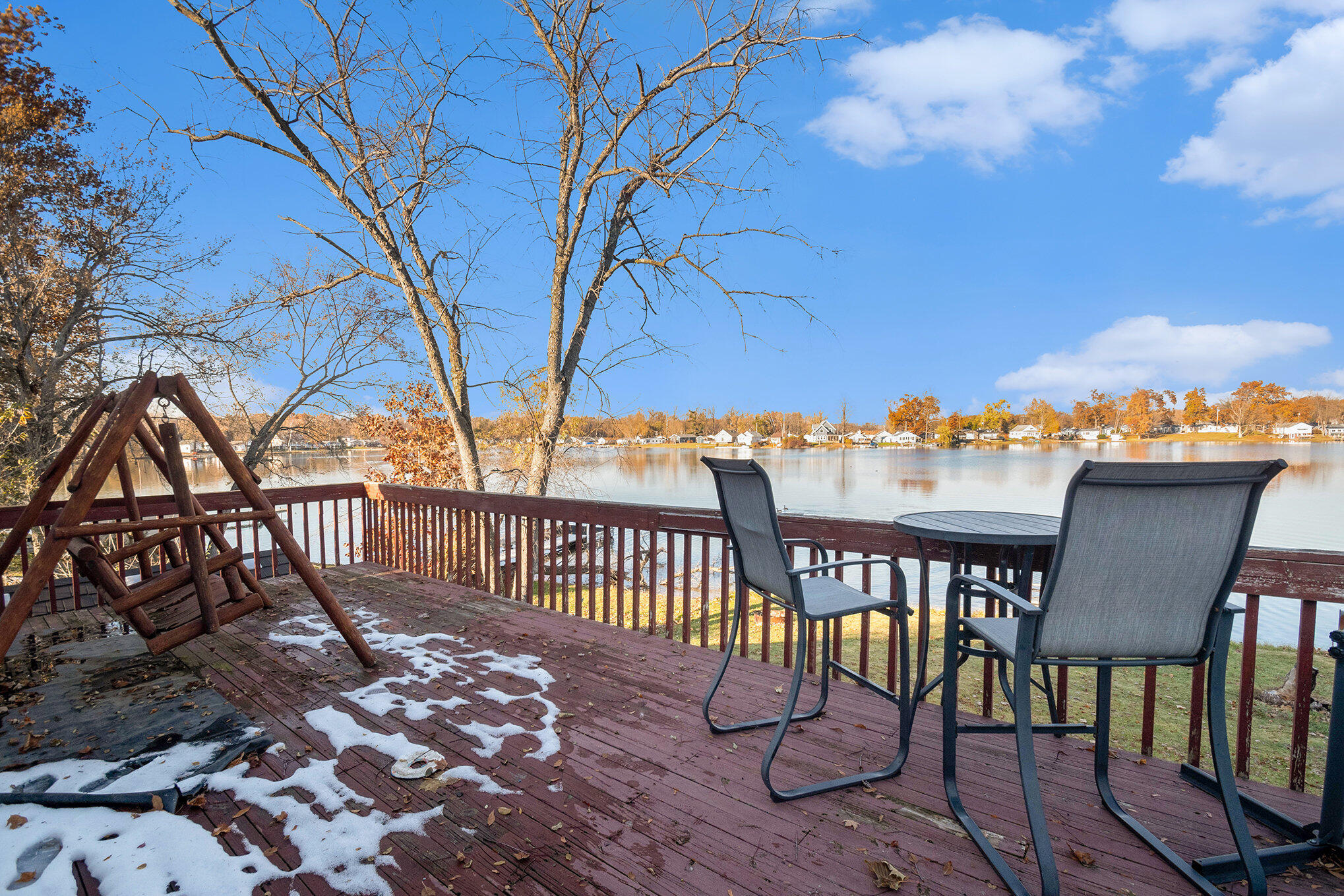 24998 Lakeshore Drive Dowagiac MI 49047