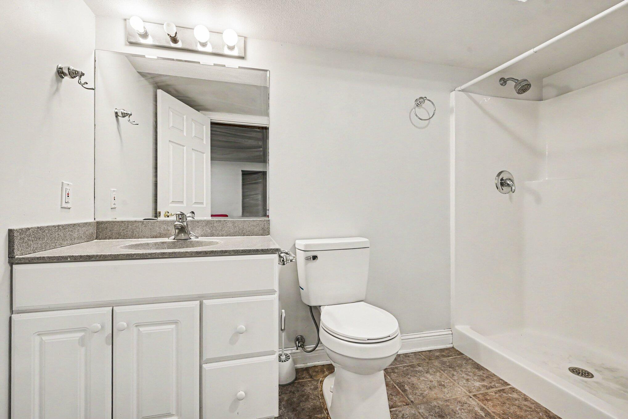 4696 Forest Creek Drive Kalamazoo MI 49009