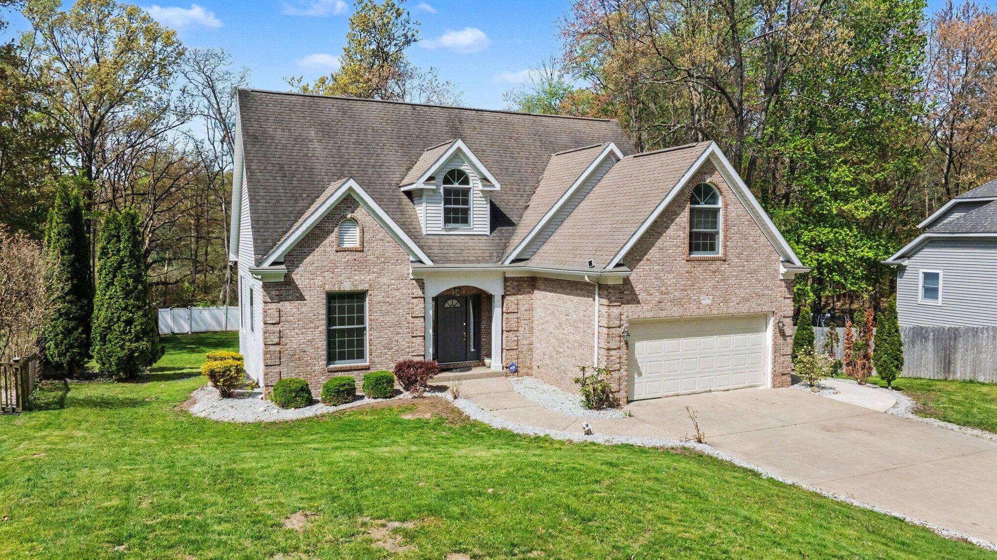 4696 Forest Creek Drive Kalamazoo MI 49009