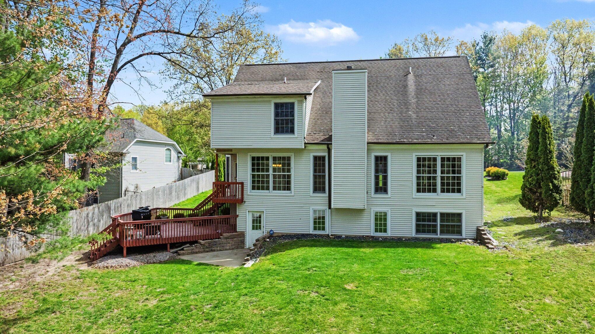4696 Forest Creek Drive Kalamazoo MI 49009