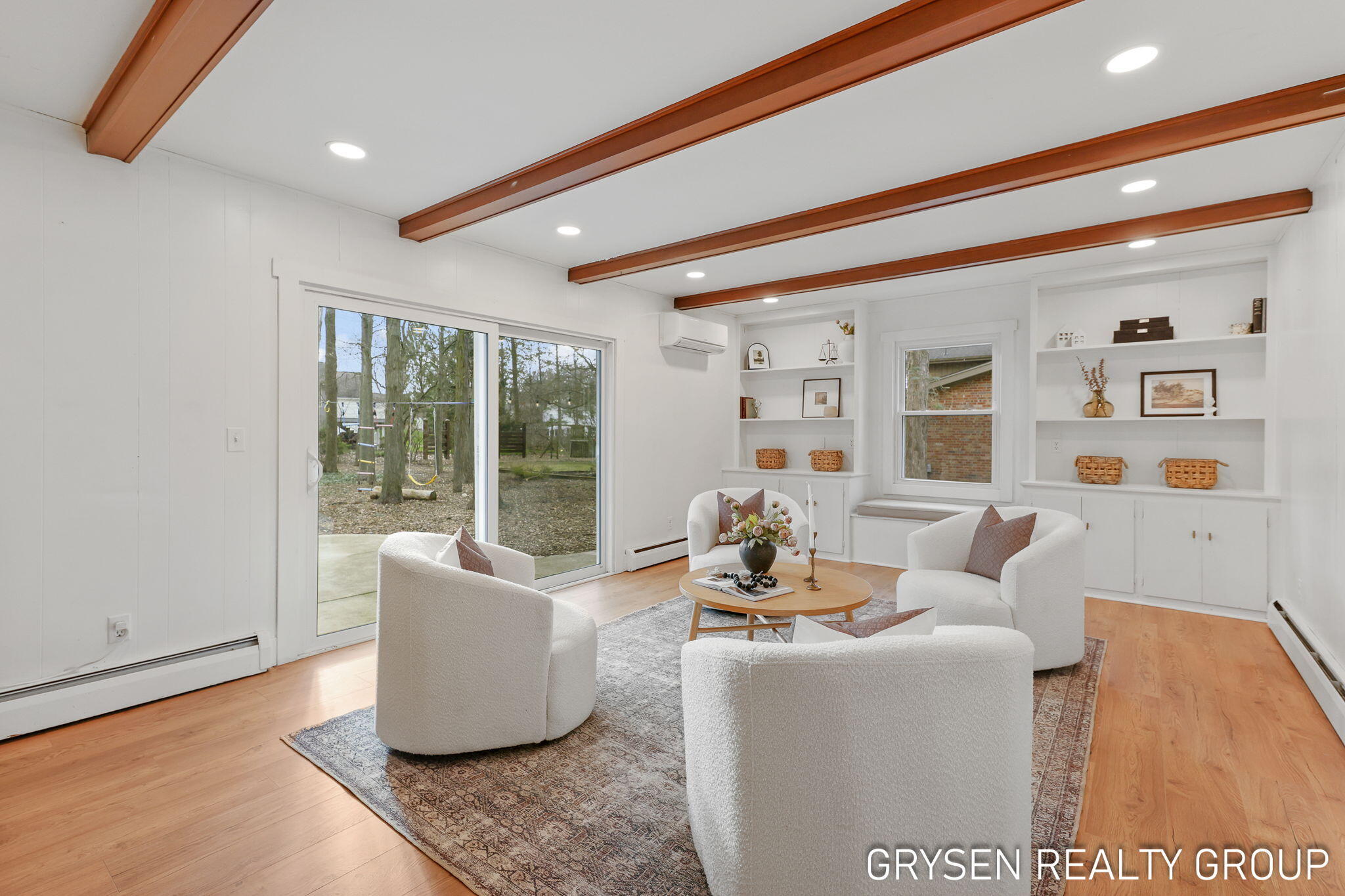 2735 Barfield Drive SE Grand Rapids MI 49546