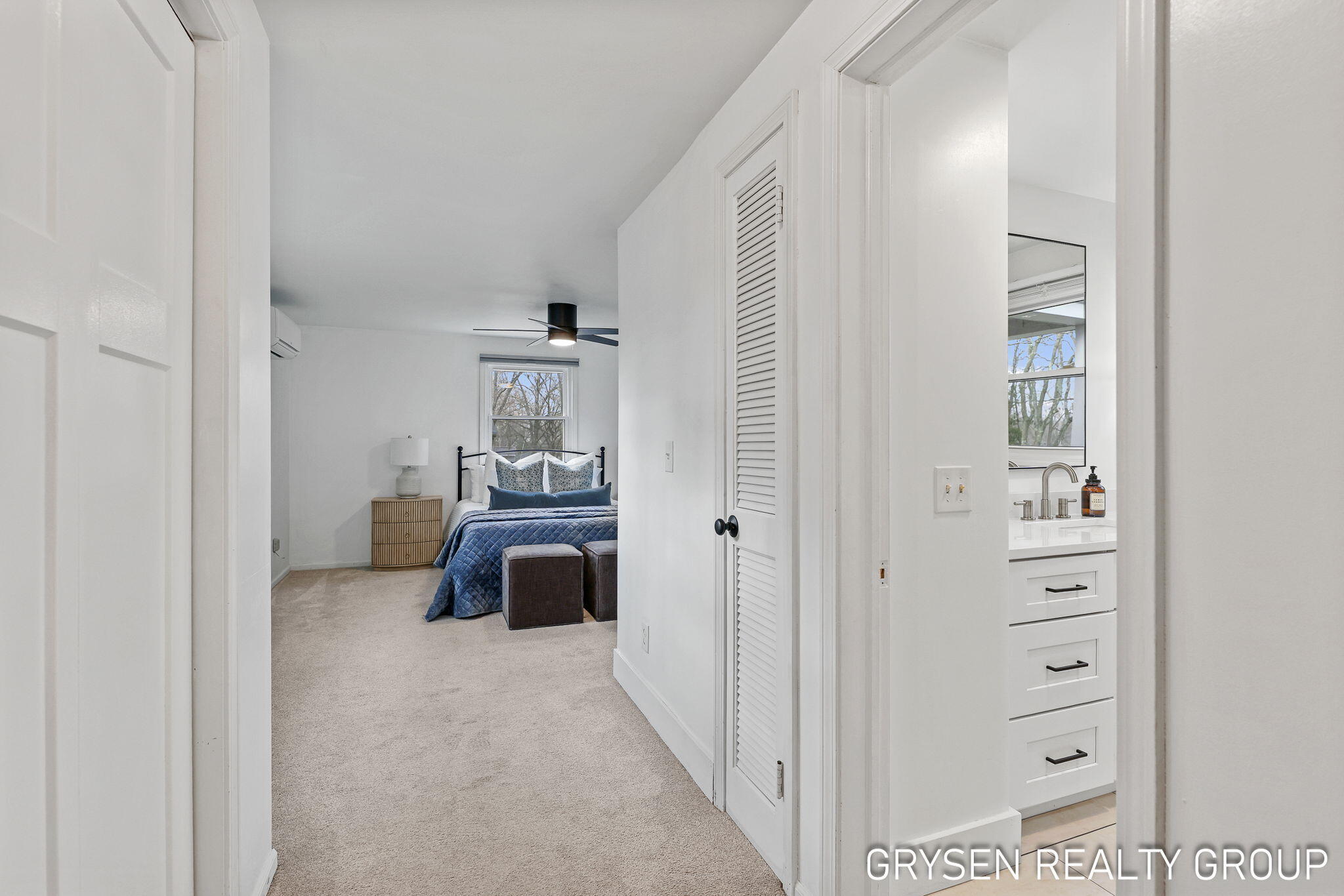 2735 Barfield Drive SE Grand Rapids MI 49546