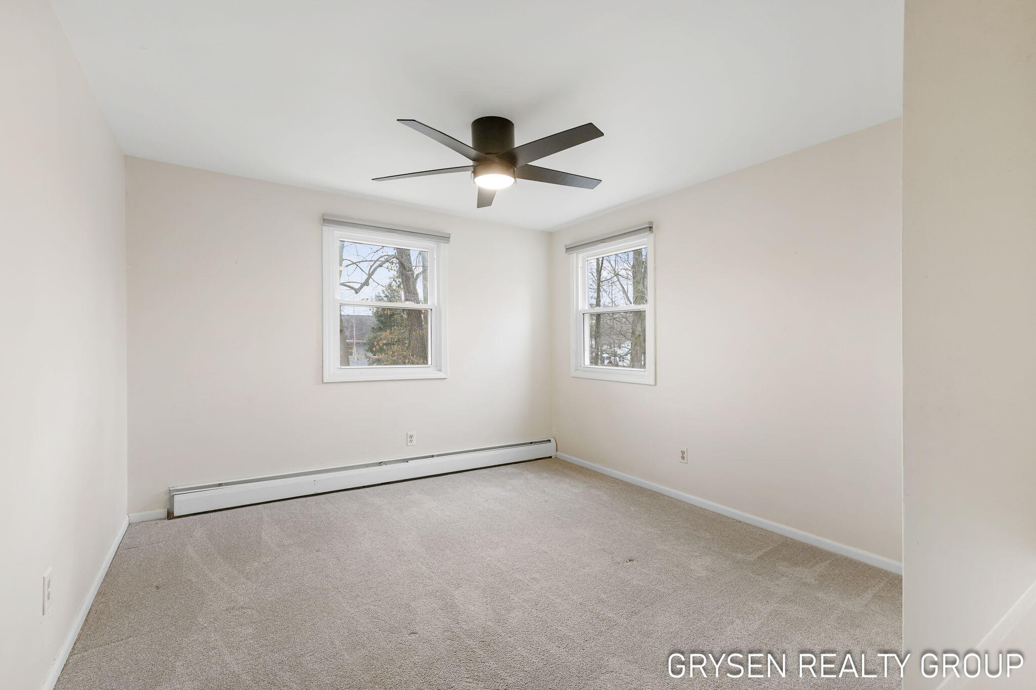 2735 Barfield Drive SE Grand Rapids MI 49546