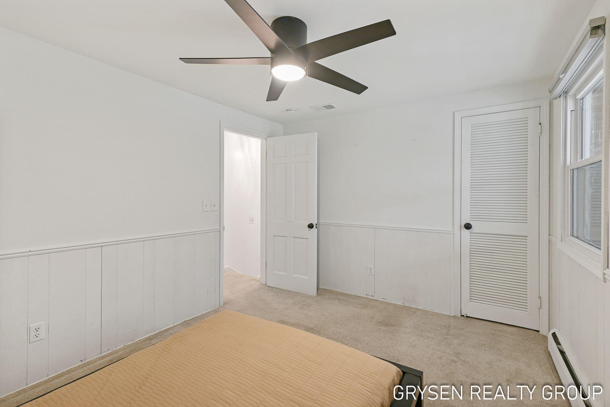 2735 Barfield Drive SE Grand Rapids MI 49546