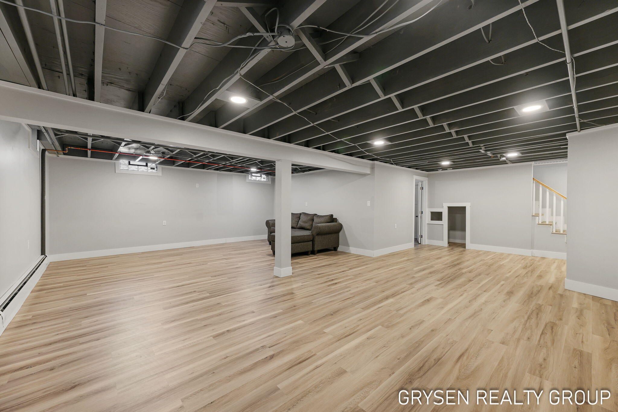 2735 Barfield Drive SE Grand Rapids MI 49546