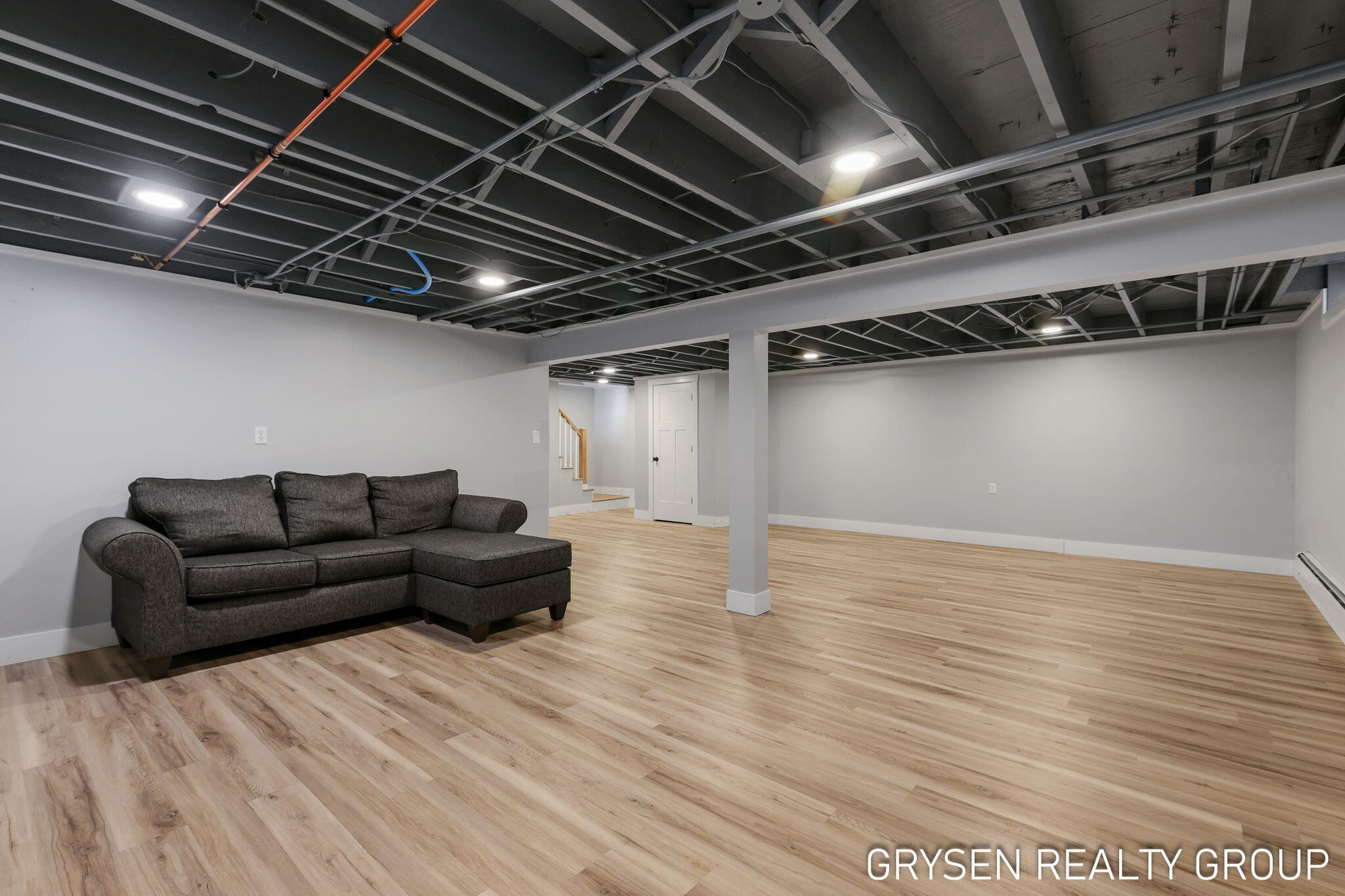 2735 Barfield Drive SE Grand Rapids MI 49546
