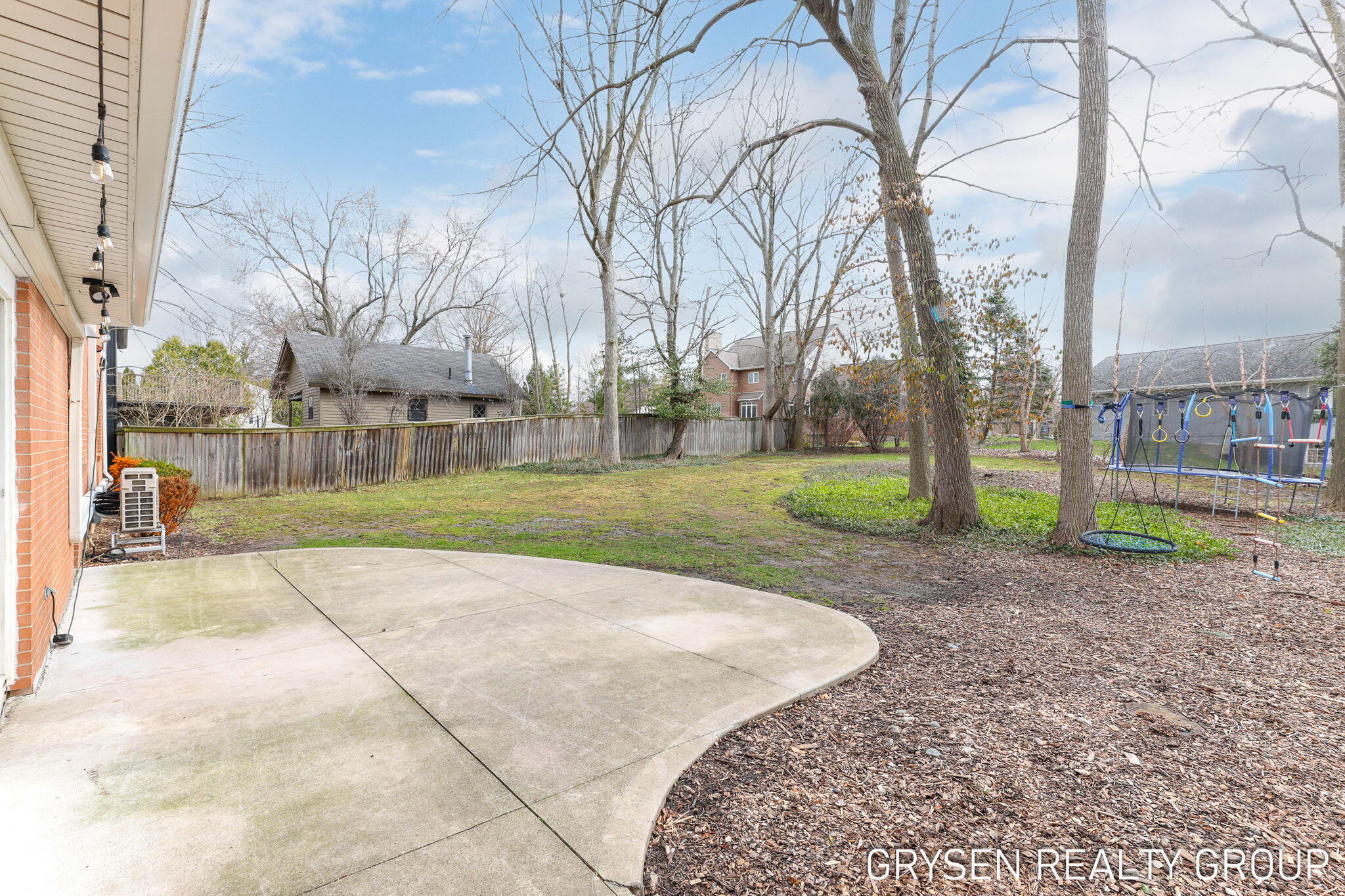 2735 Barfield Drive SE Grand Rapids MI 49546