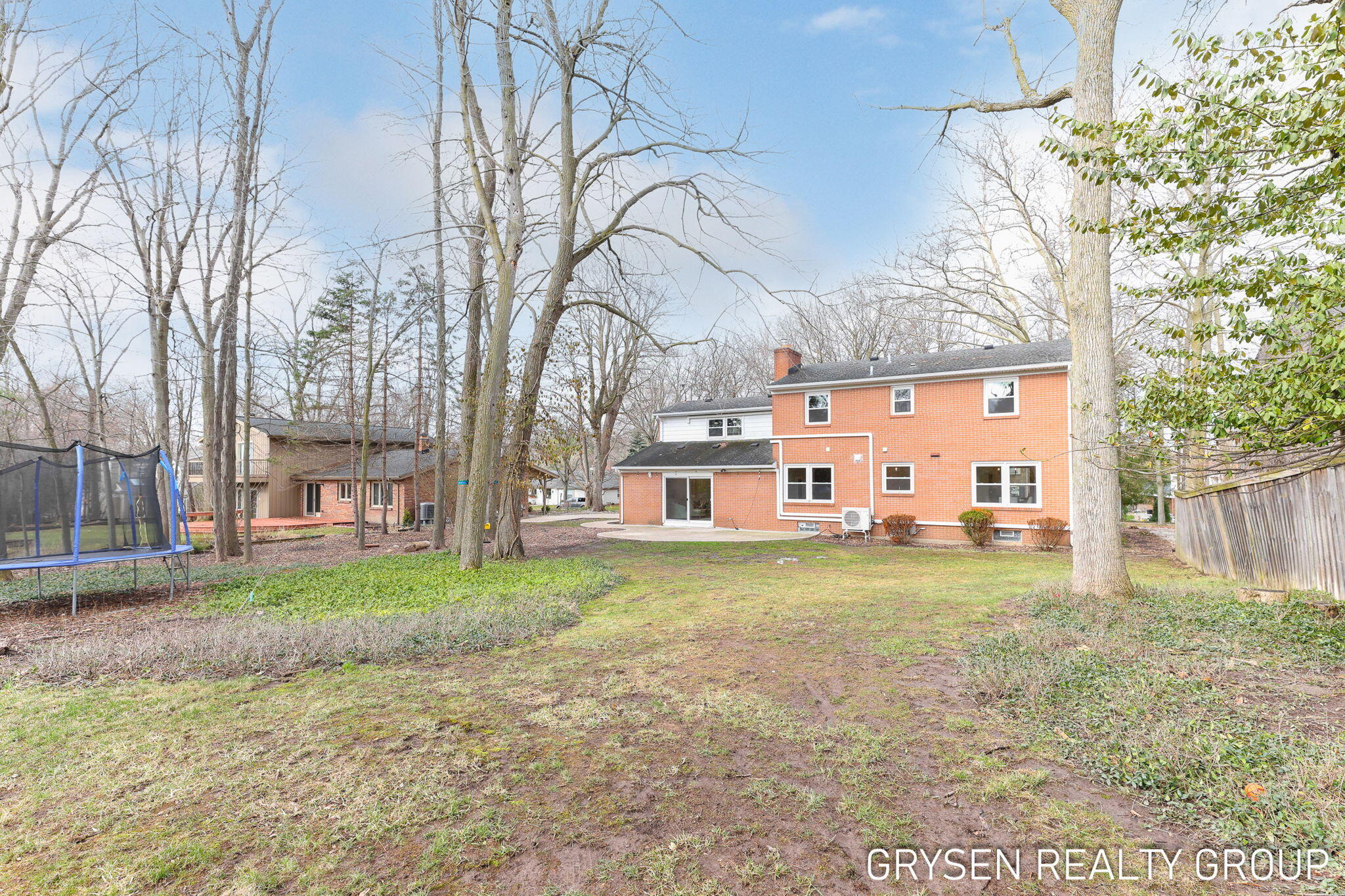 2735 Barfield Drive SE Grand Rapids MI 49546