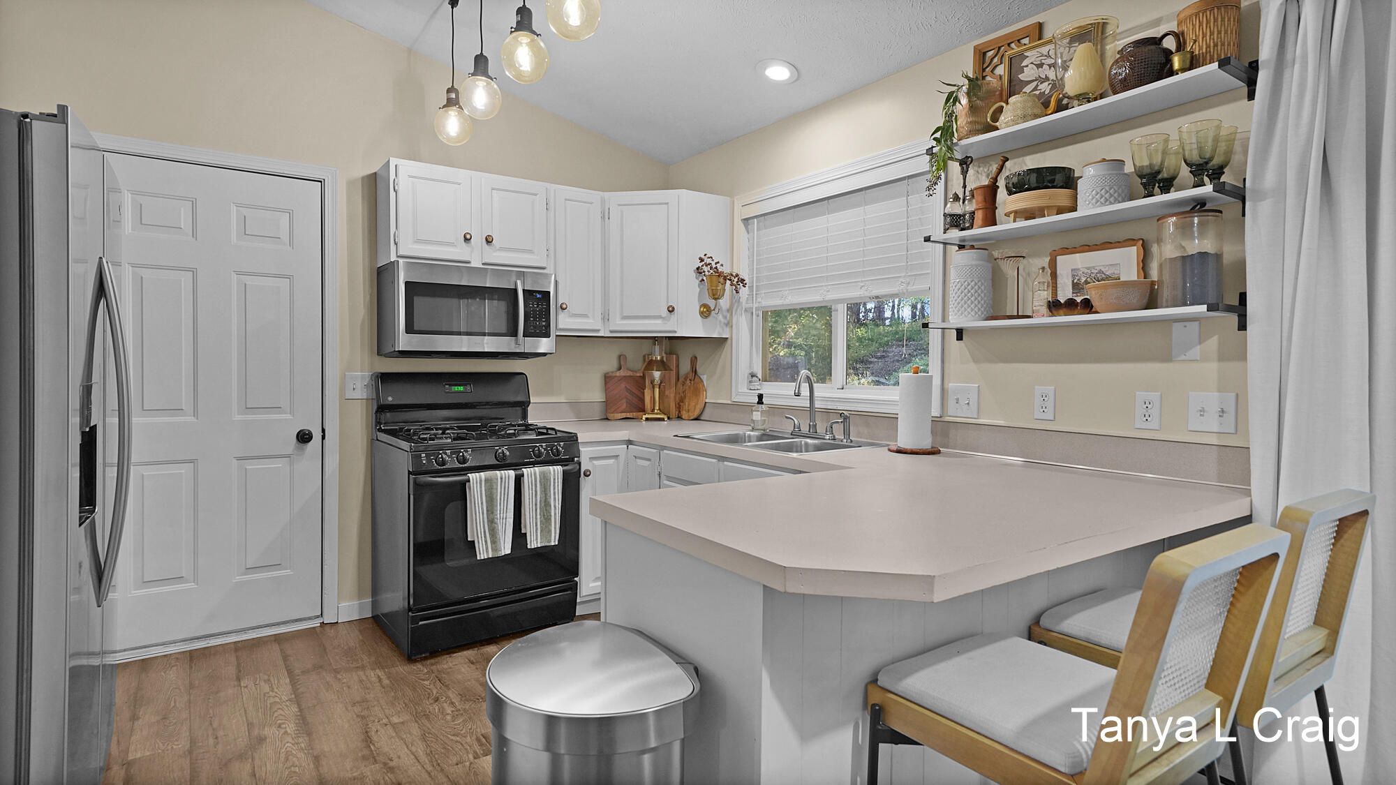 2595 Walker Woods Court NW Grand Rapids MI 49544