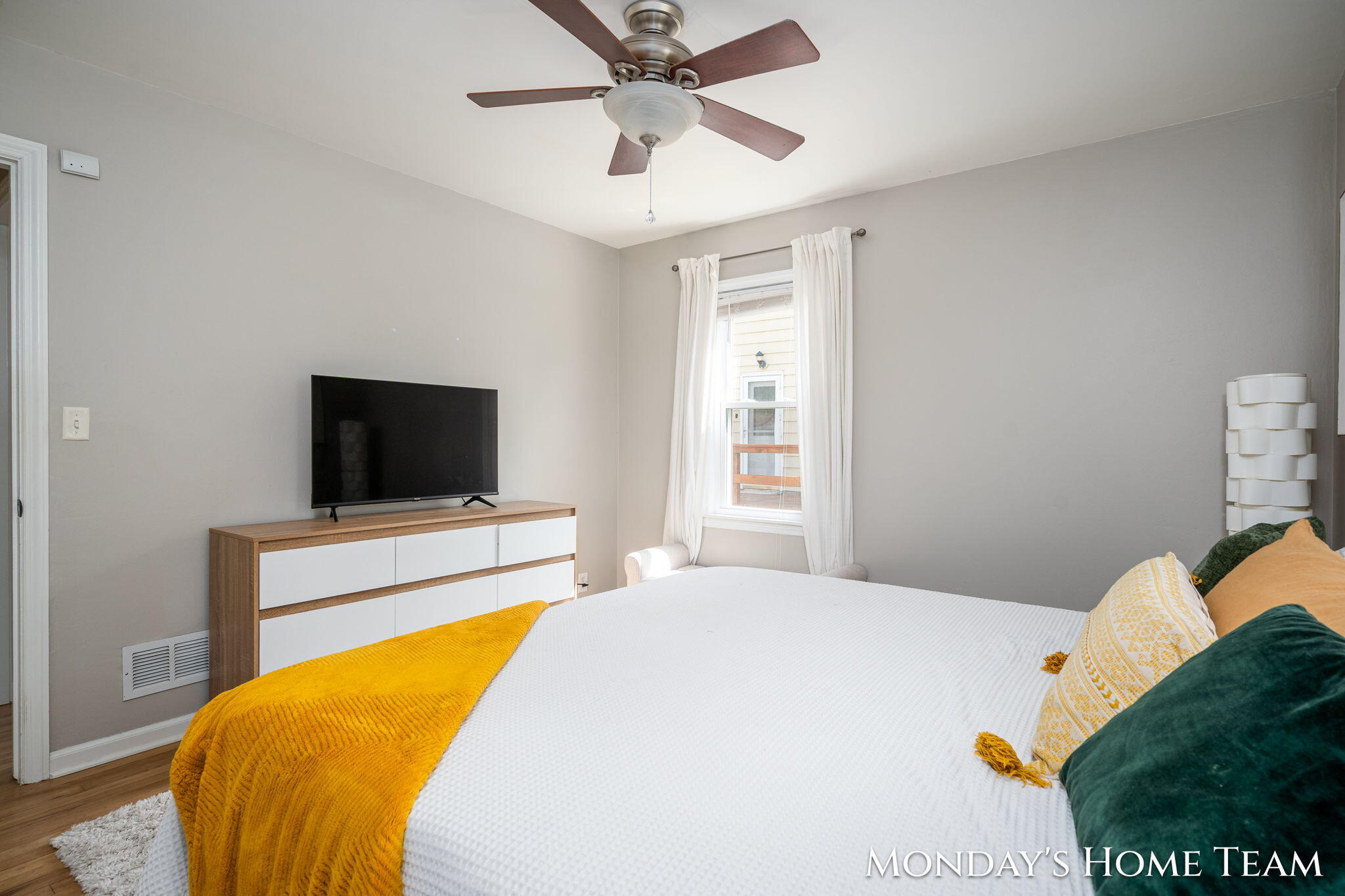 813 Everglade Drive SE Grand Rapids MI 49507