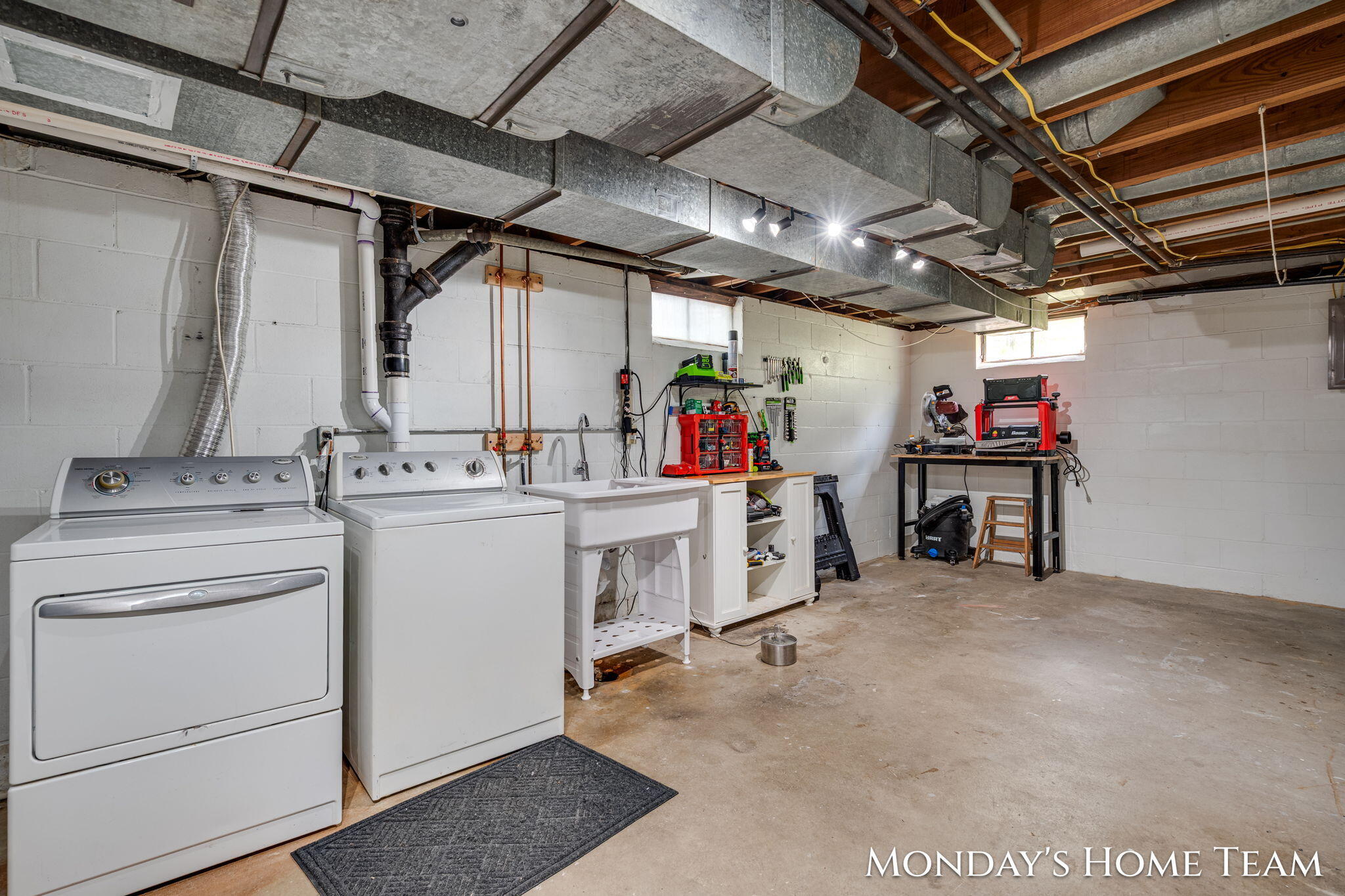 813 Everglade Drive SE Grand Rapids MI 49507