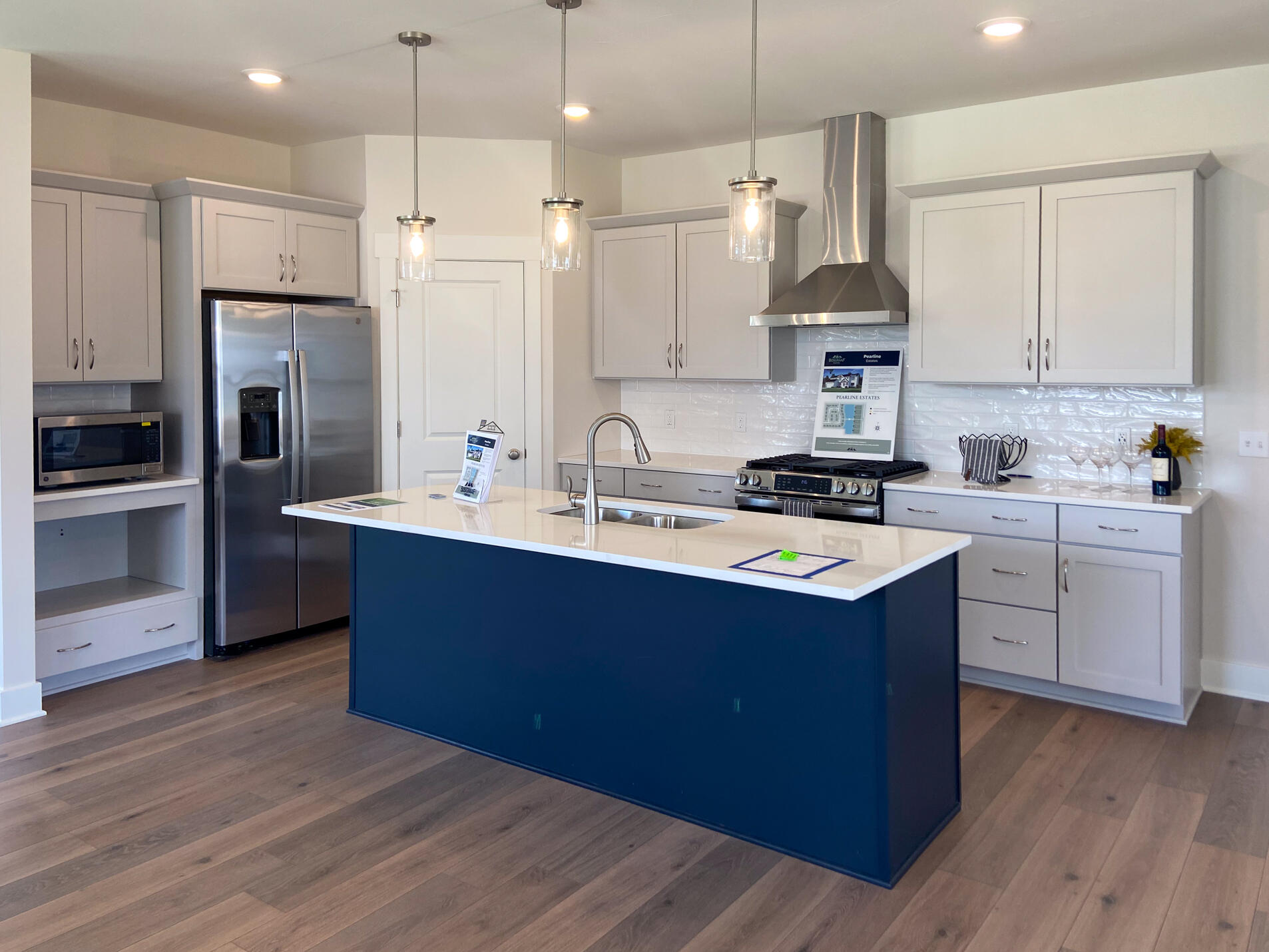 1220 Wake Robin Road Holland MI 49424