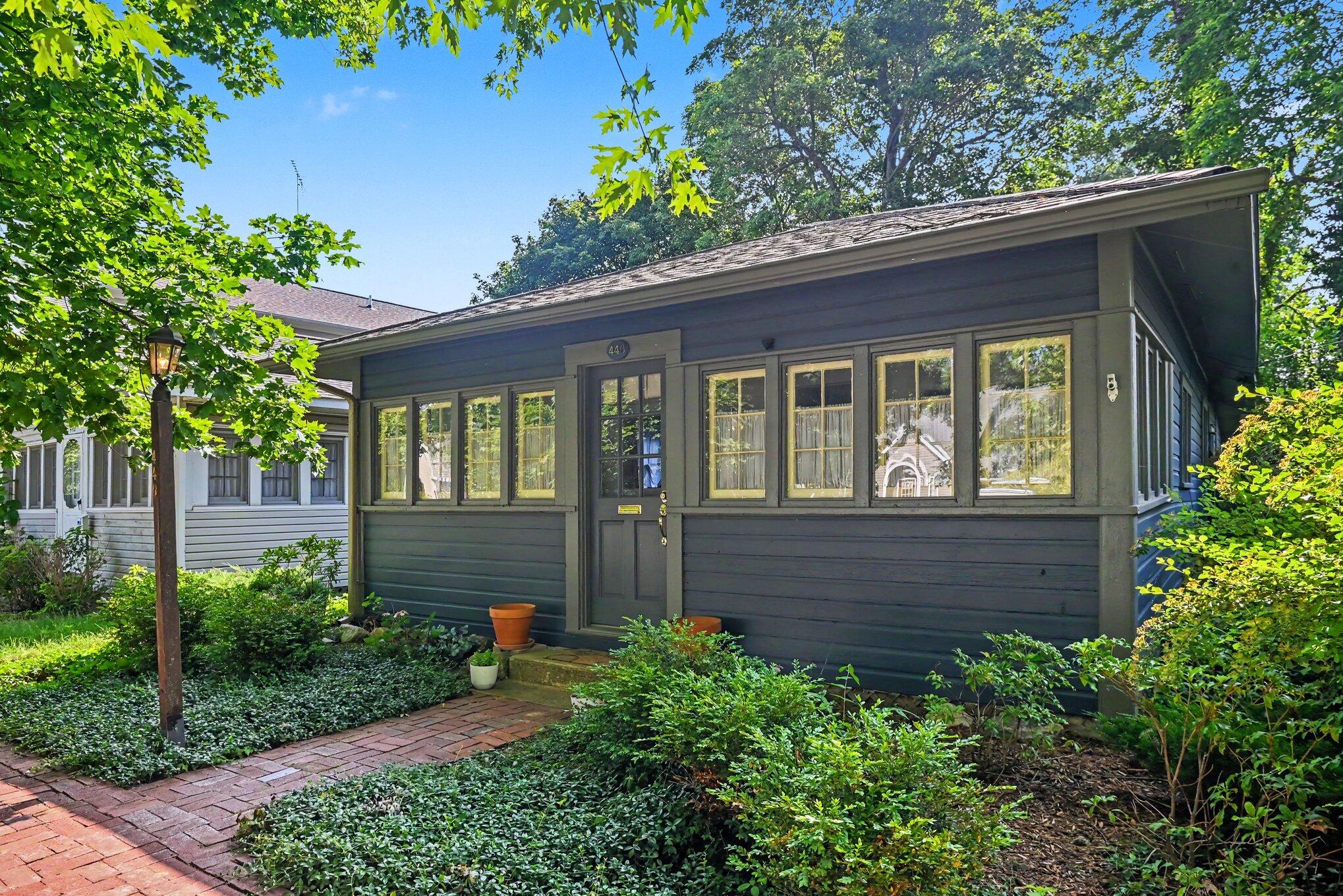 440 Park Avenue South Haven MI 49090