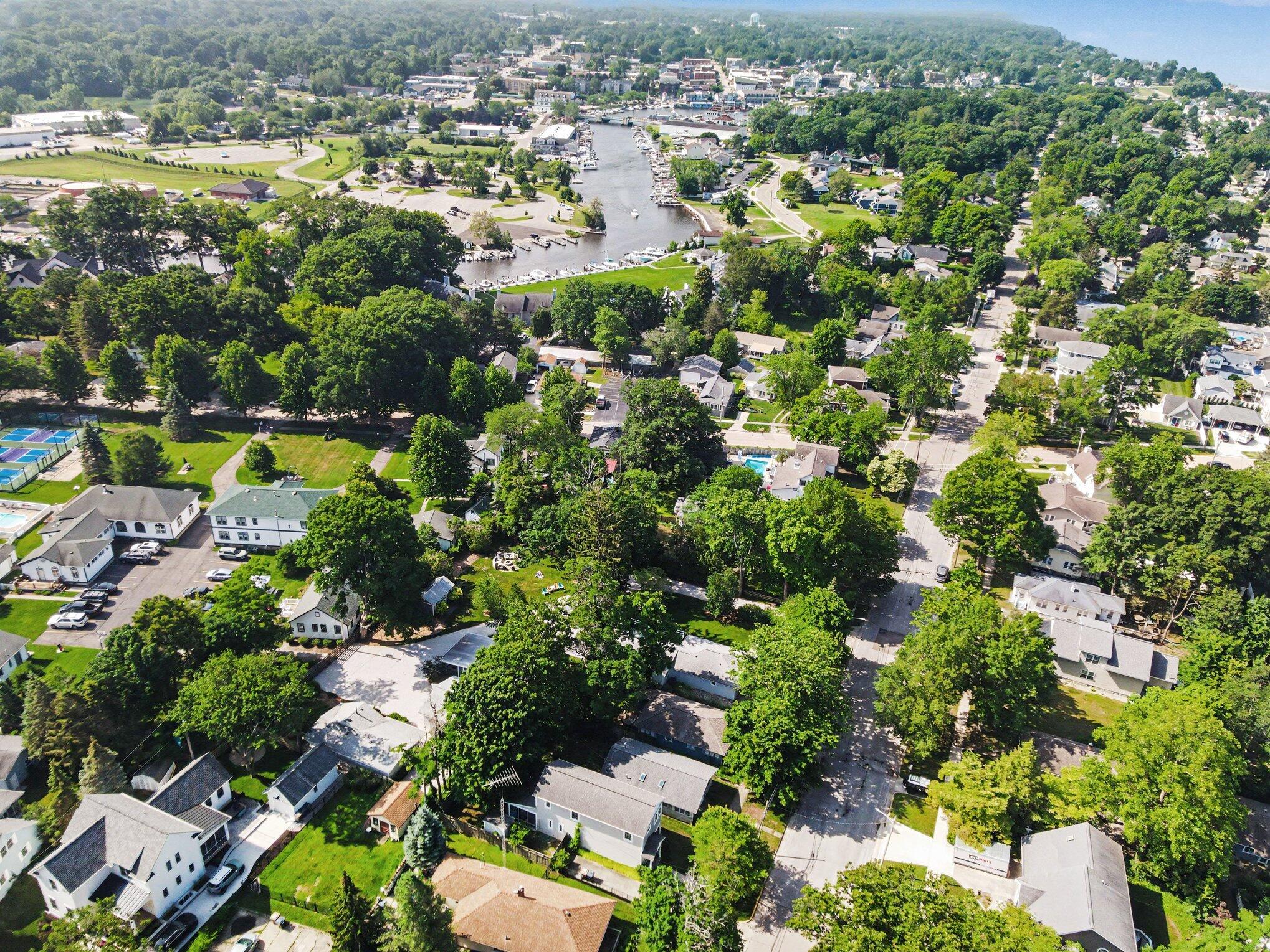 440 Park Avenue South Haven MI 49090