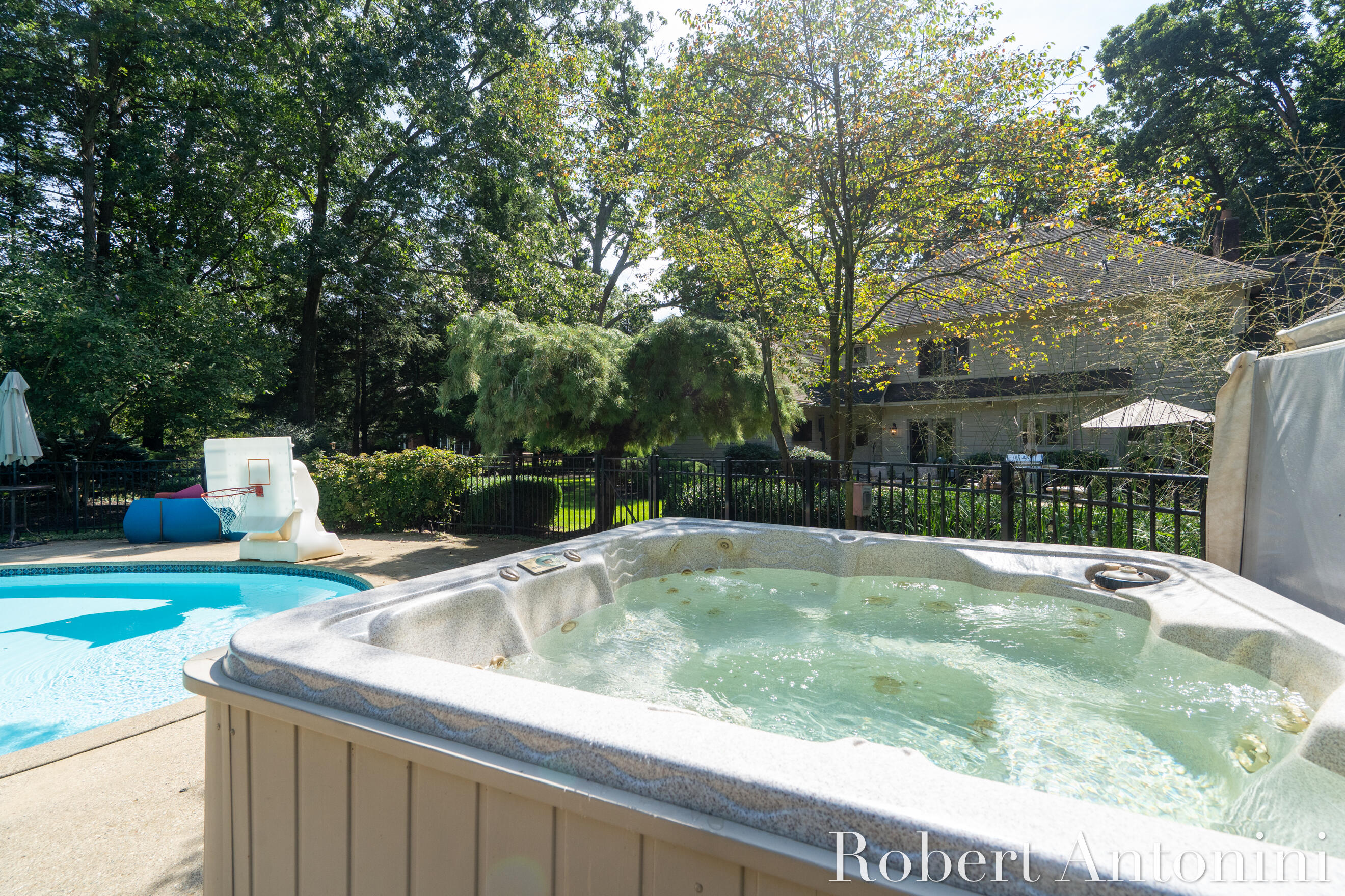 6581 Donnegal Court SE Grand Rapids MI 49546