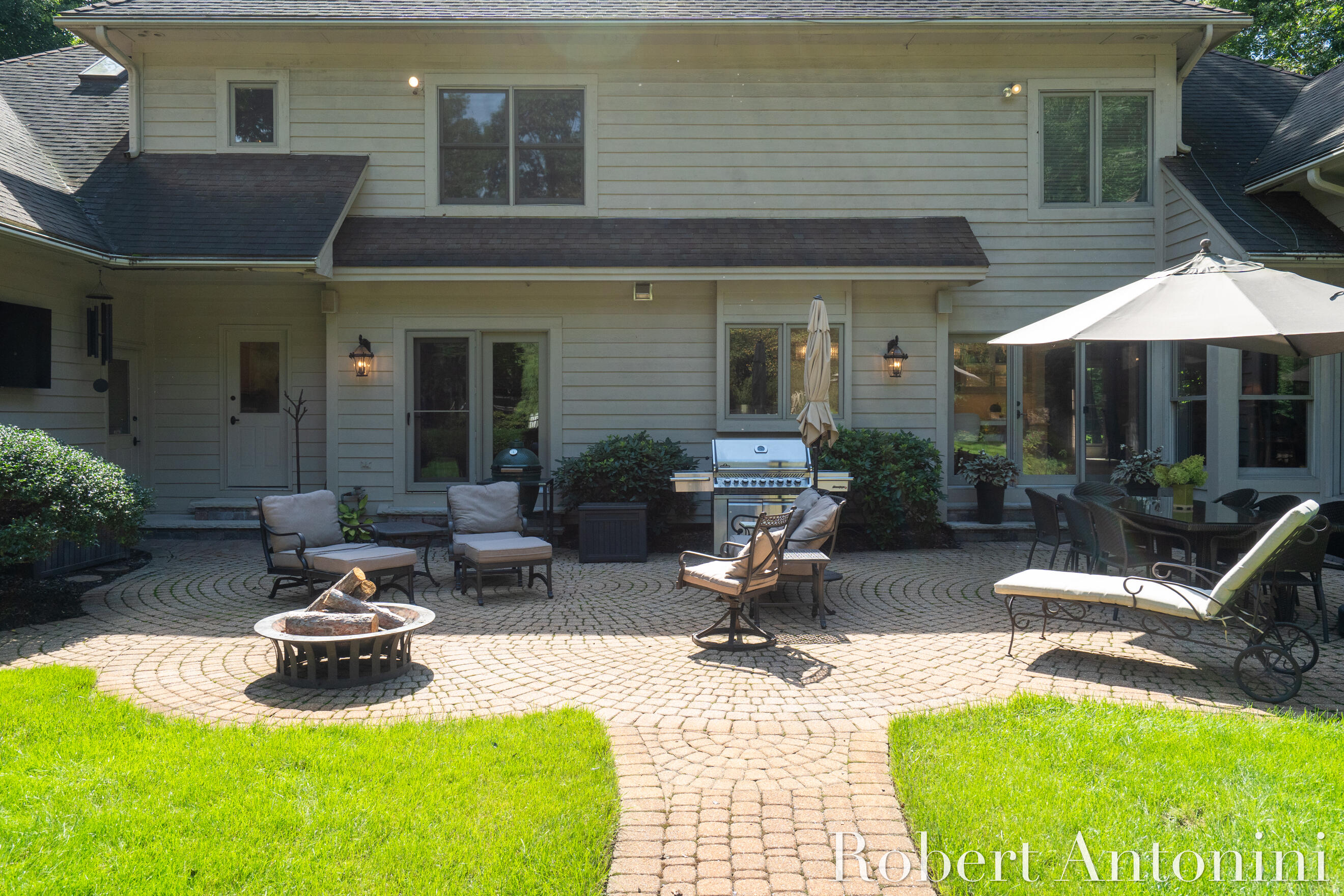 6581 Donnegal Court SE Grand Rapids MI 49546
