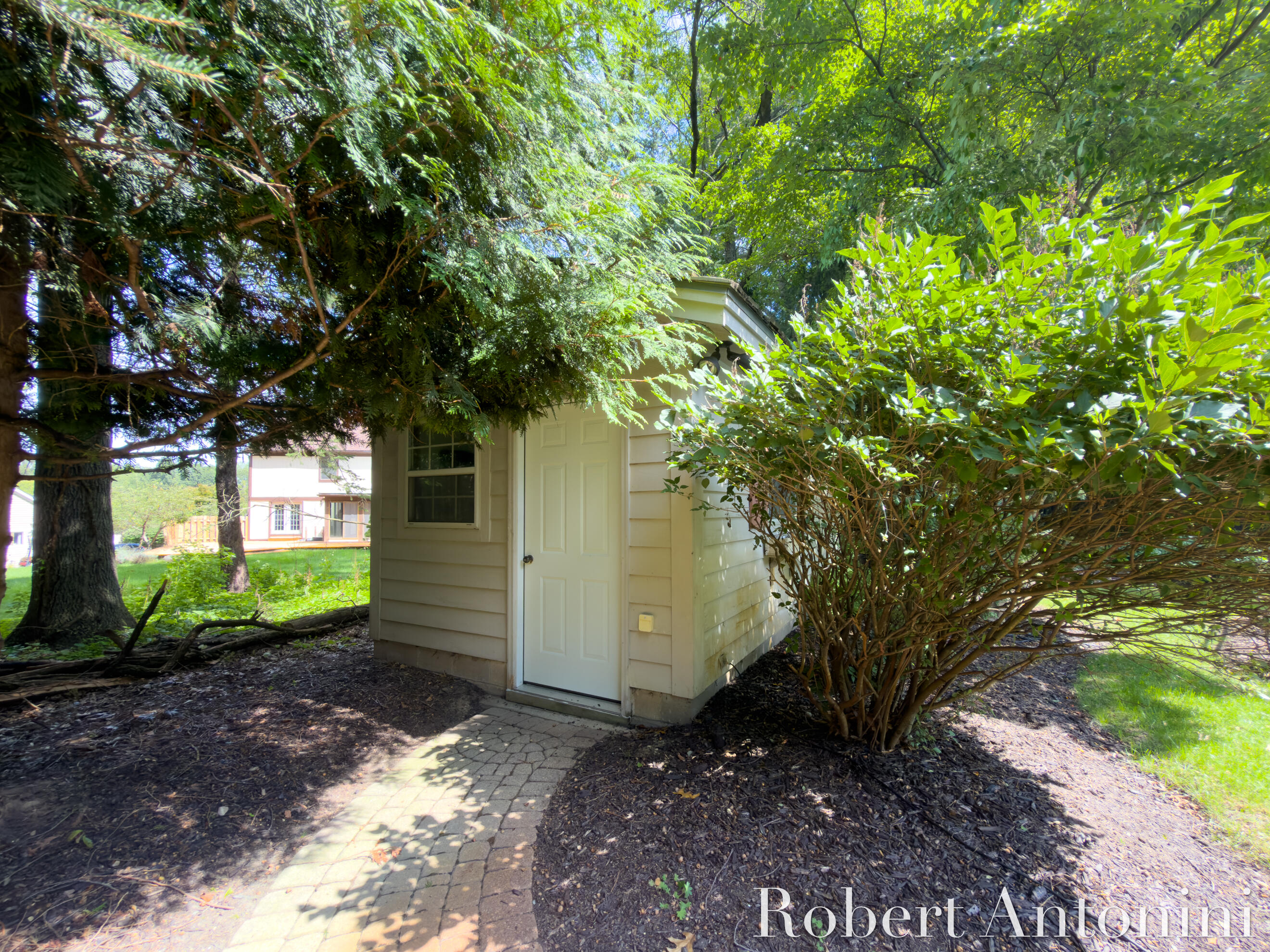 6581 Donnegal Court SE Grand Rapids MI 49546
