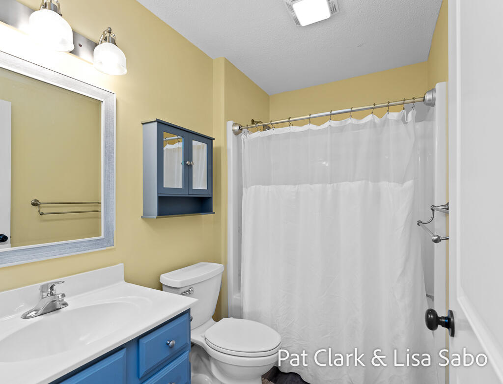 3296 Rambling Brook Road Muskegon MI 49444