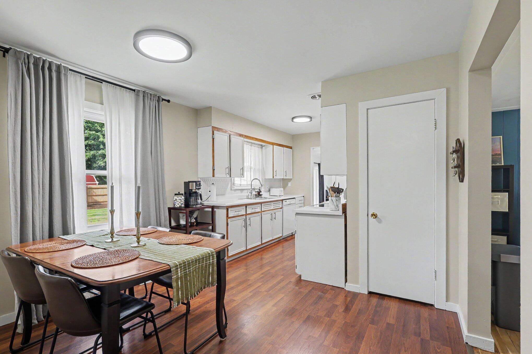 2429 Linda Avenue SE Grand Rapids MI 49546