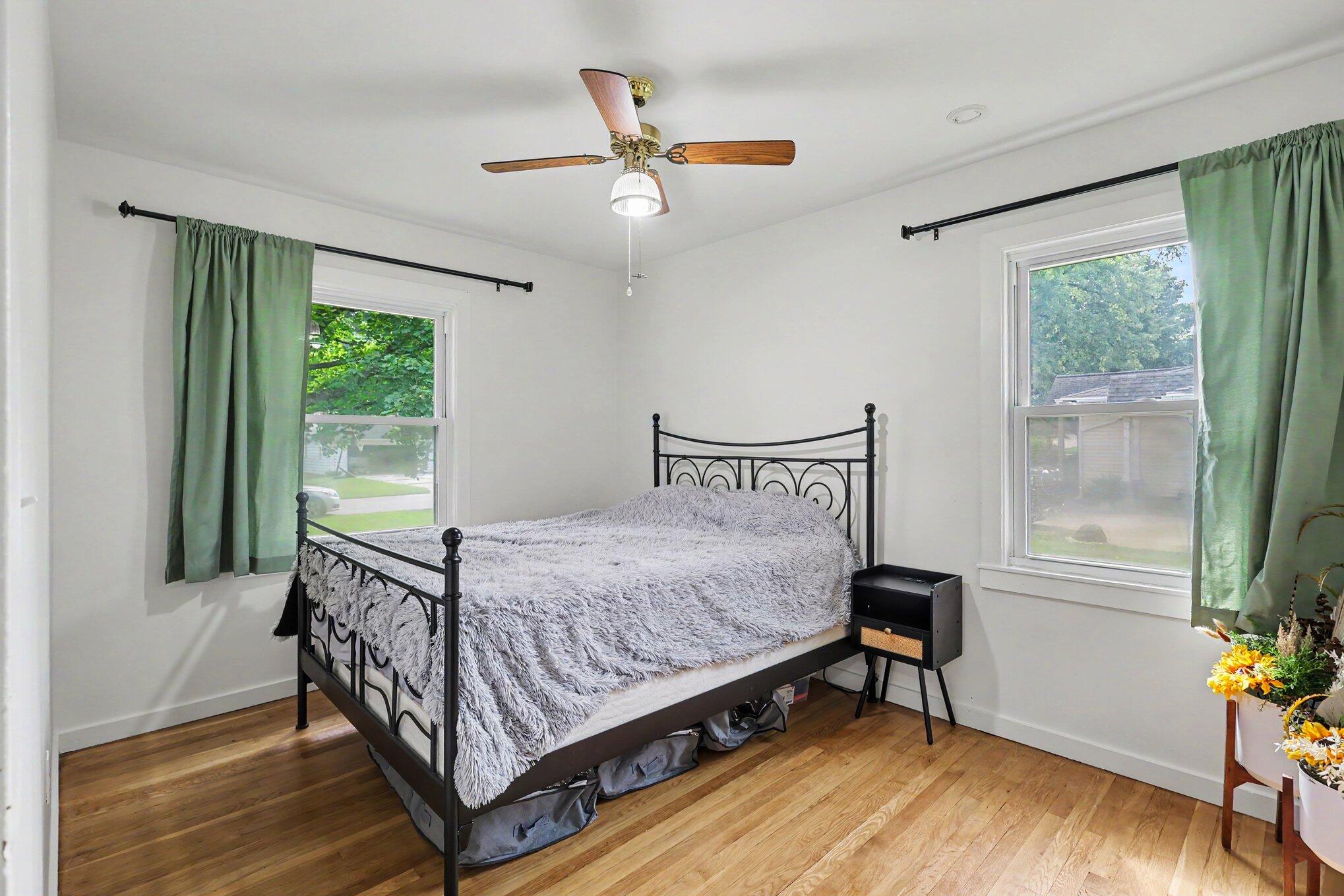 2429 Linda Avenue SE Grand Rapids MI 49546