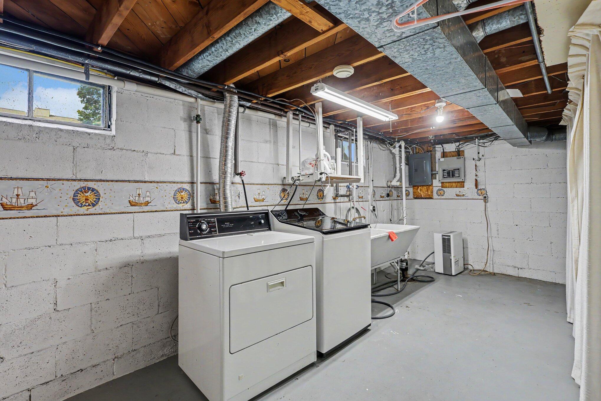 2429 Linda Avenue SE Grand Rapids MI 49546