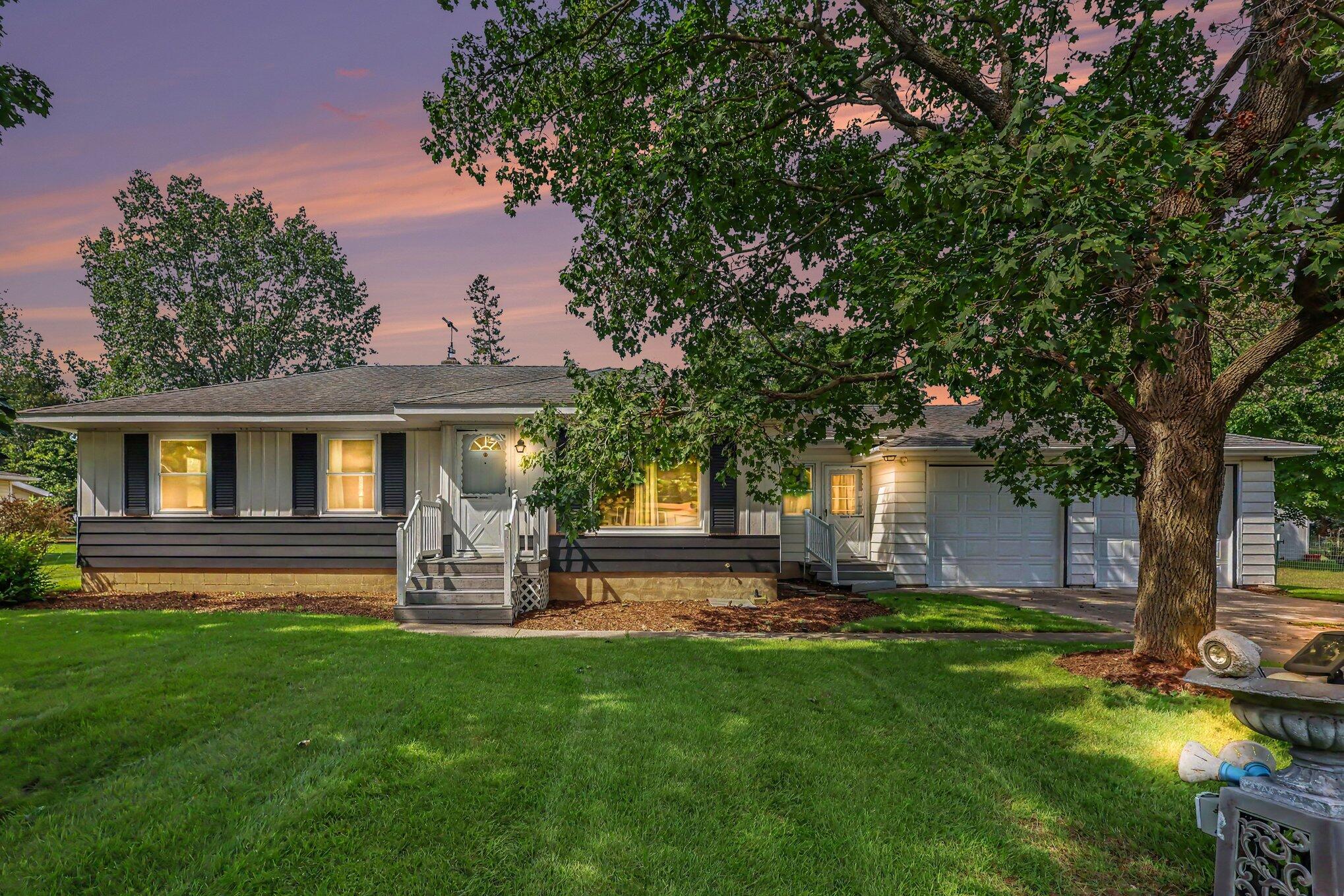 2429 Linda Avenue SE Grand Rapids MI 49546