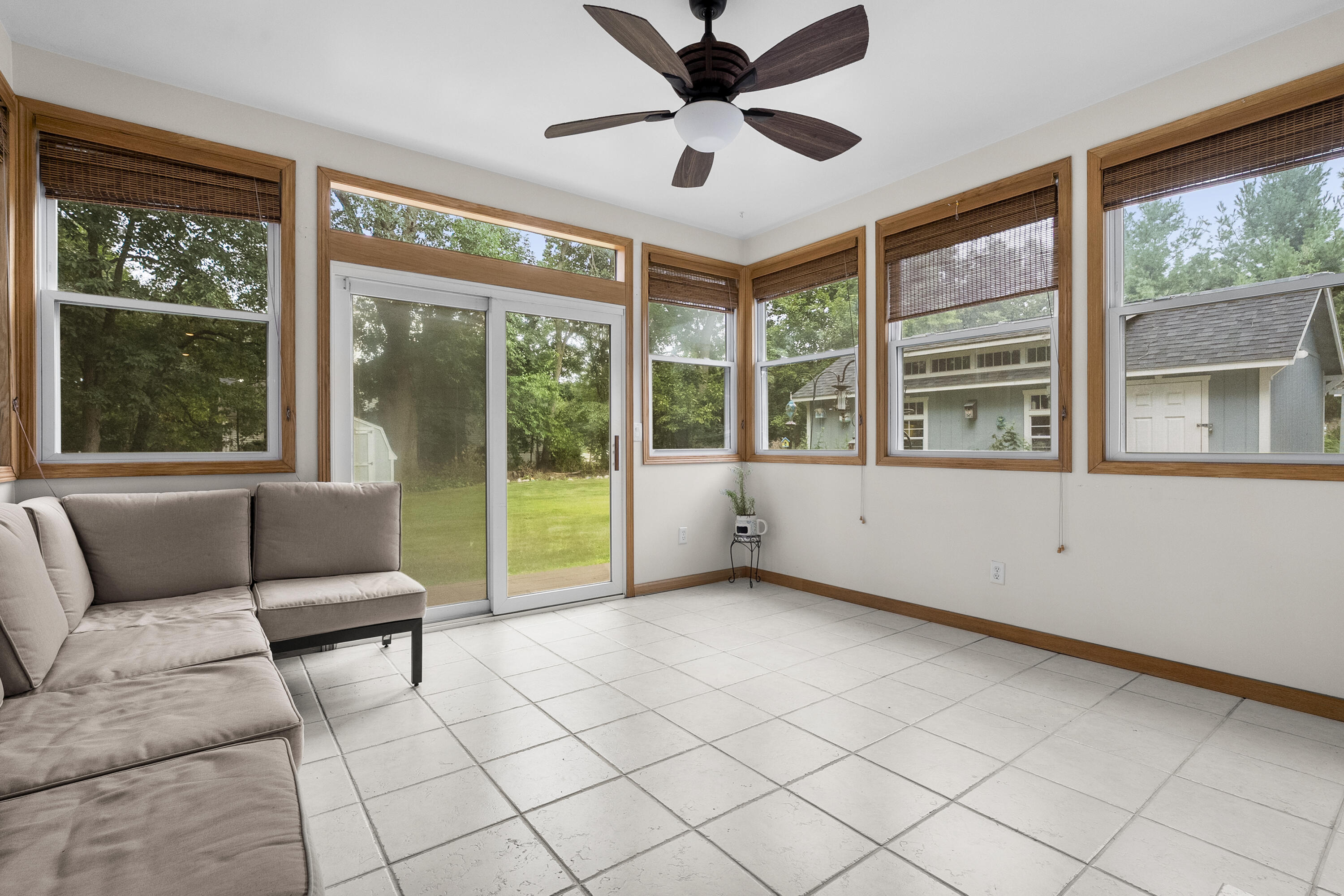7534 Farmington Avenue Kalamazoo MI 49009