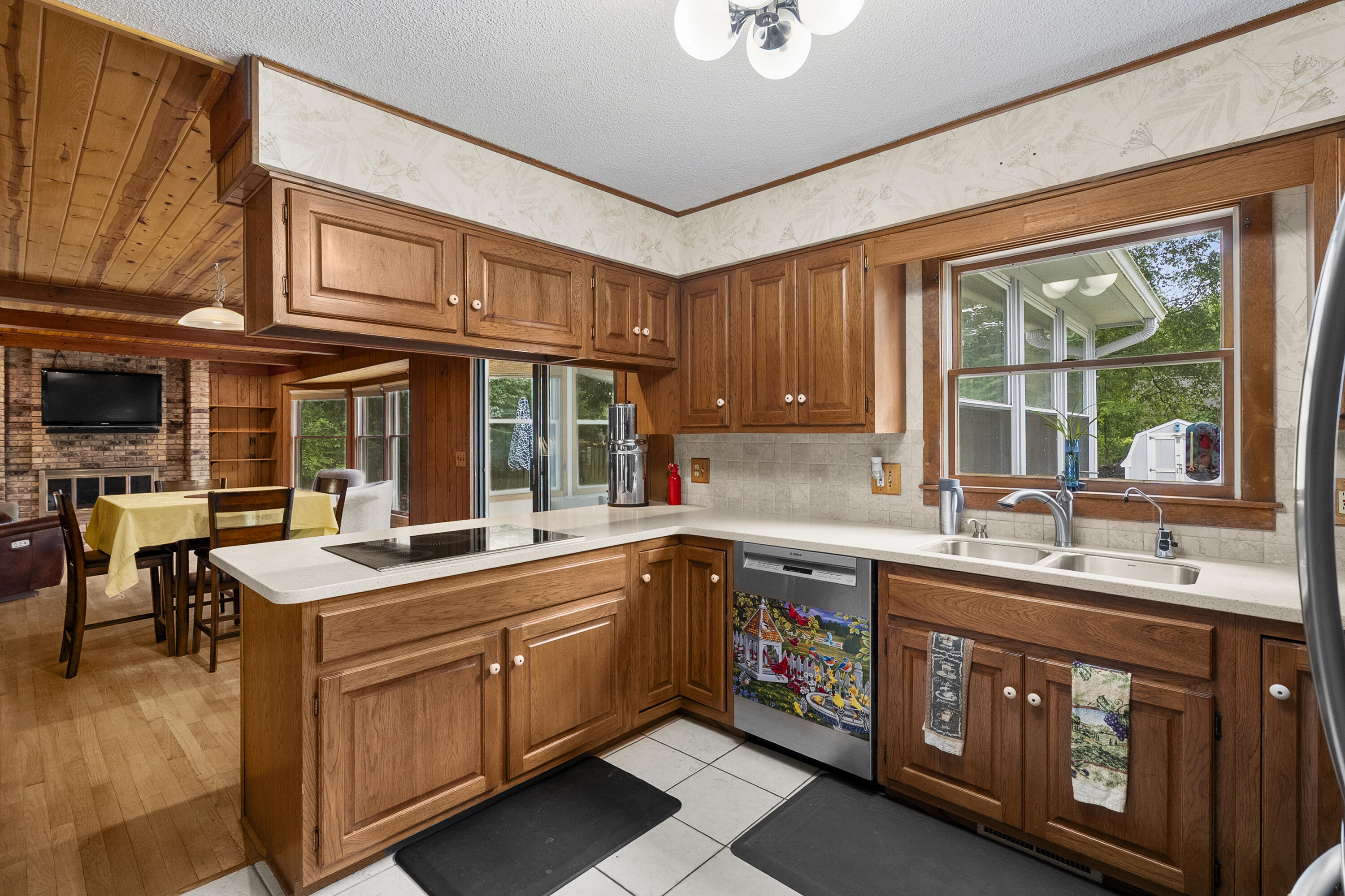 7534 Farmington Avenue Kalamazoo MI 49009