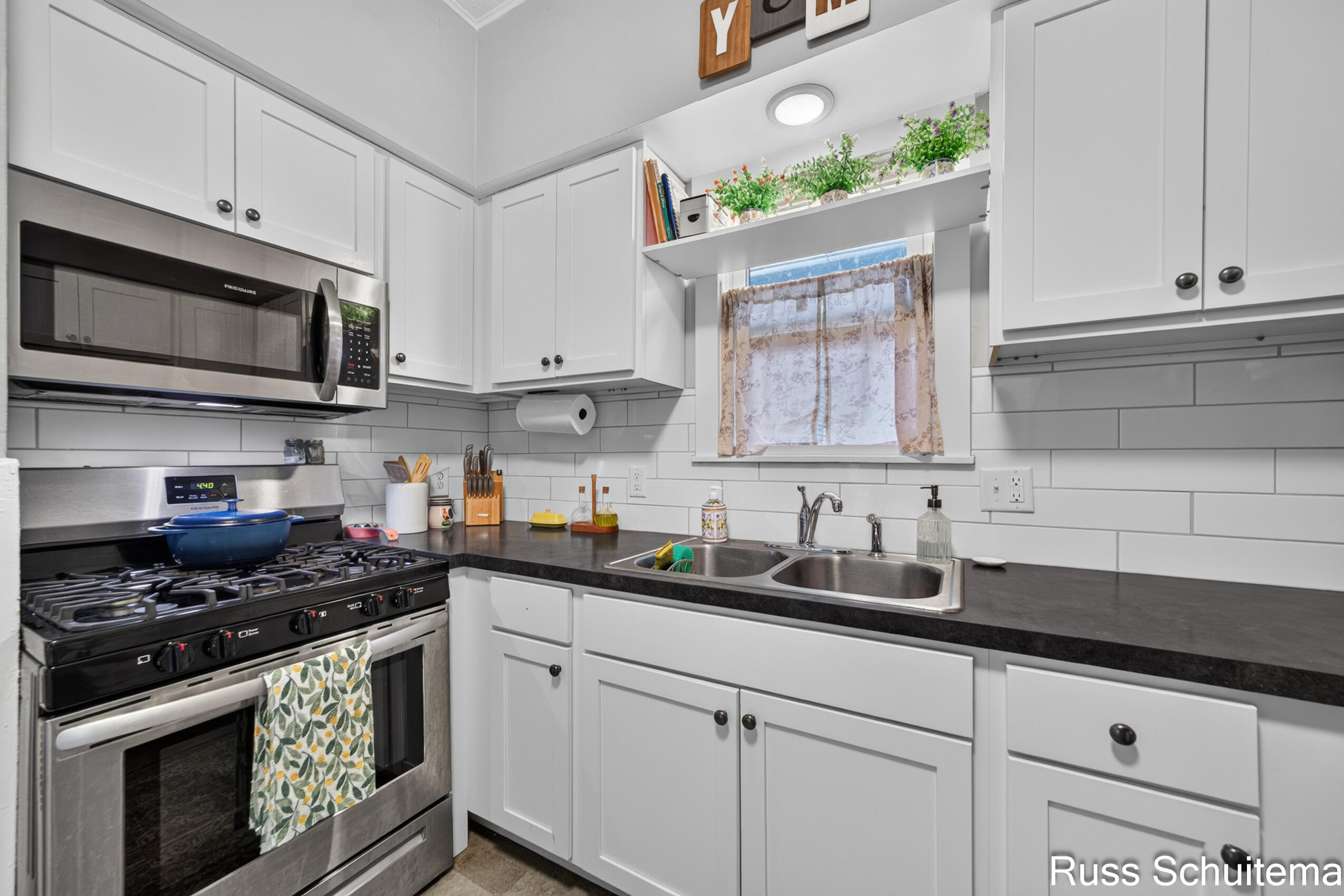 1620 Jefferson Avenue SE Grand Rapids MI 49507