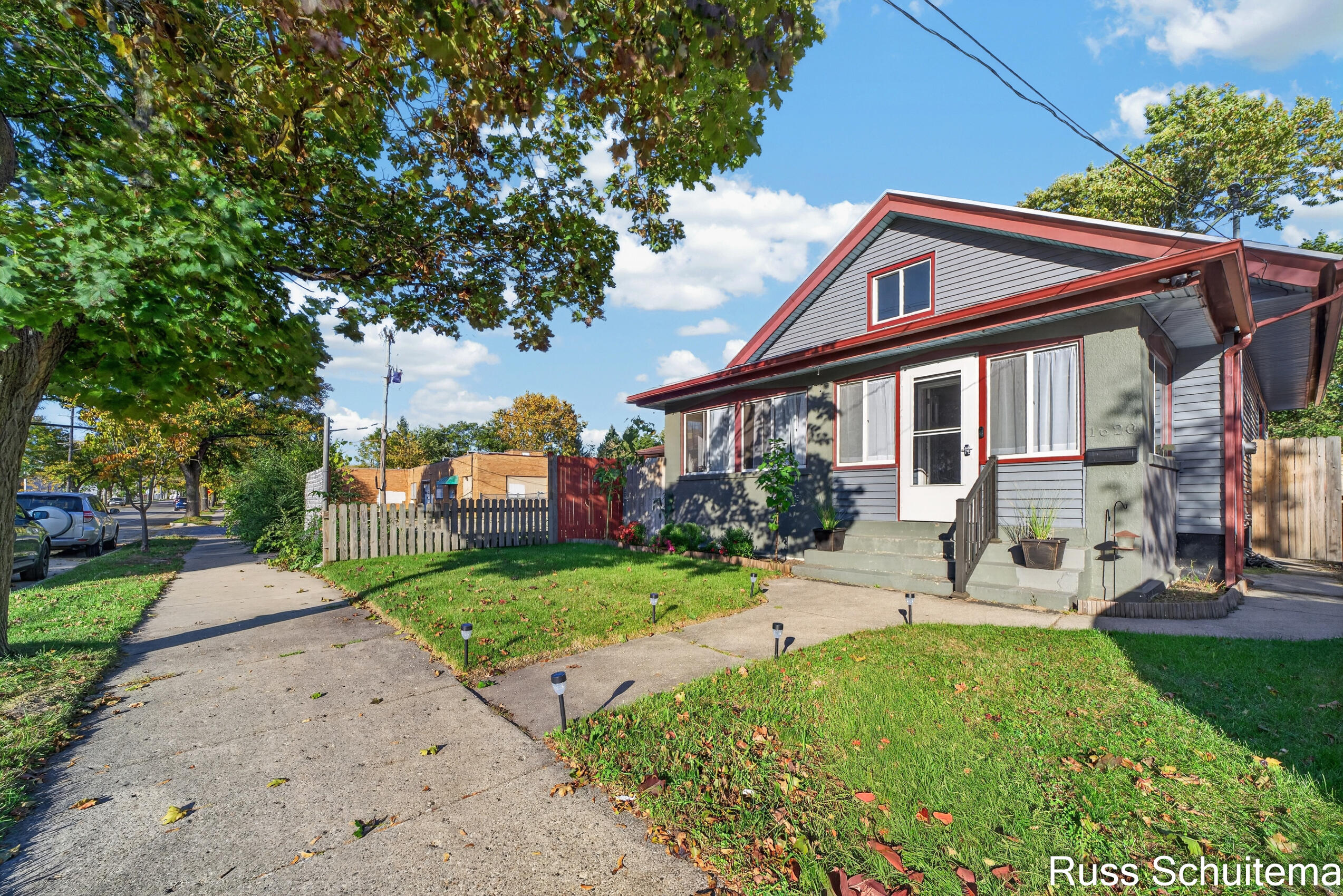 1620 Jefferson Avenue SE Grand Rapids MI 49507