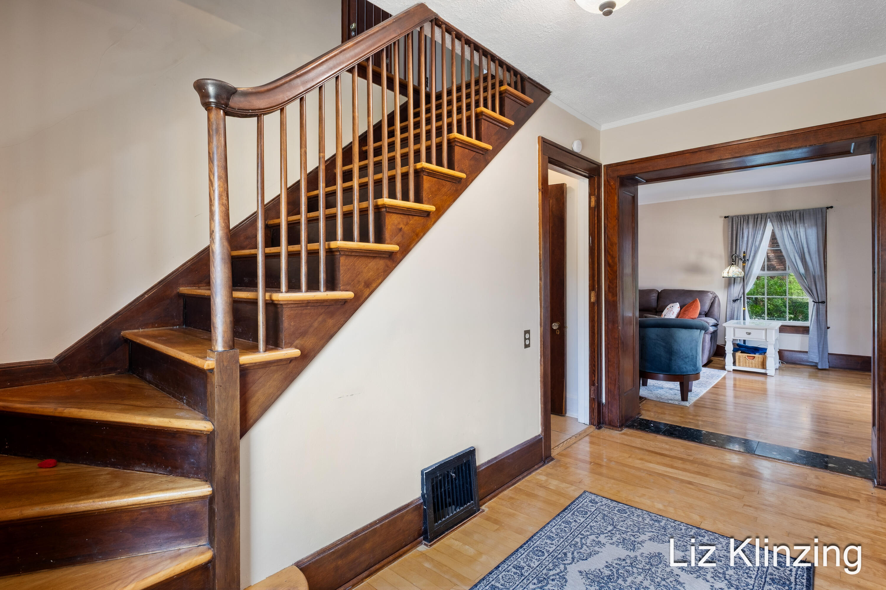 450 Burton Street SE Grand Rapids MI 49507