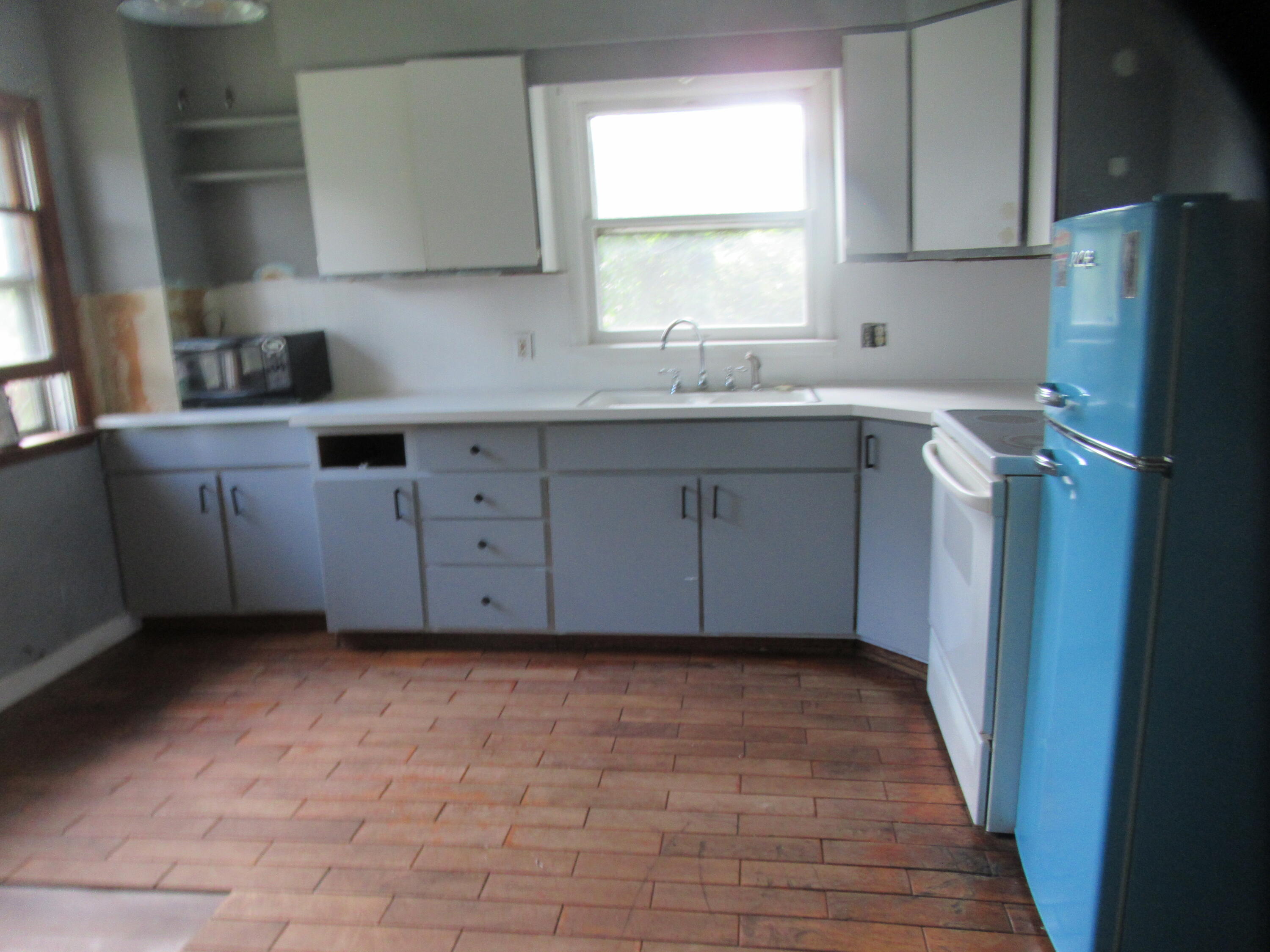 437 N Broadway Street Cassopolis MI 49031