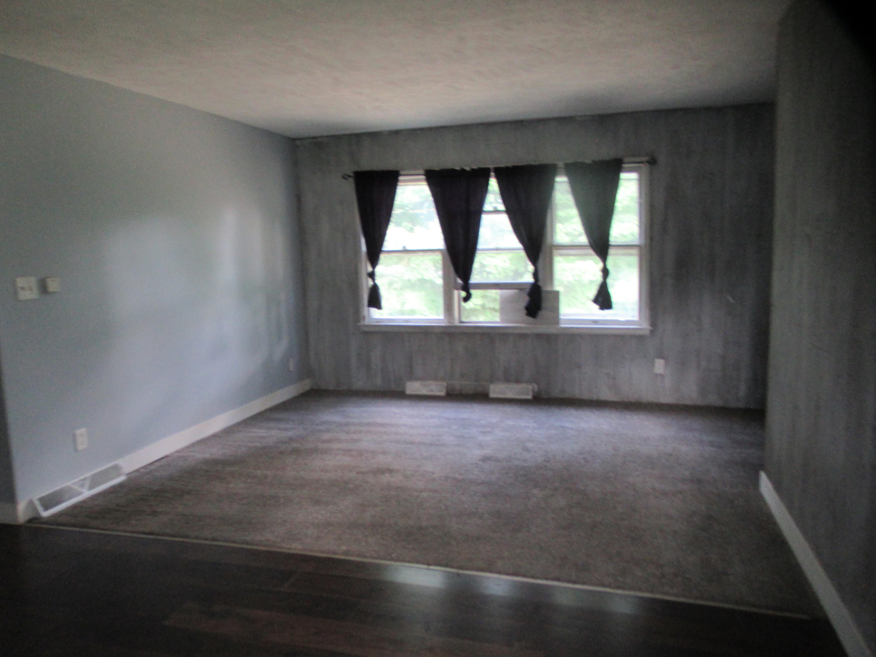 437 N Broadway Street Cassopolis MI 49031