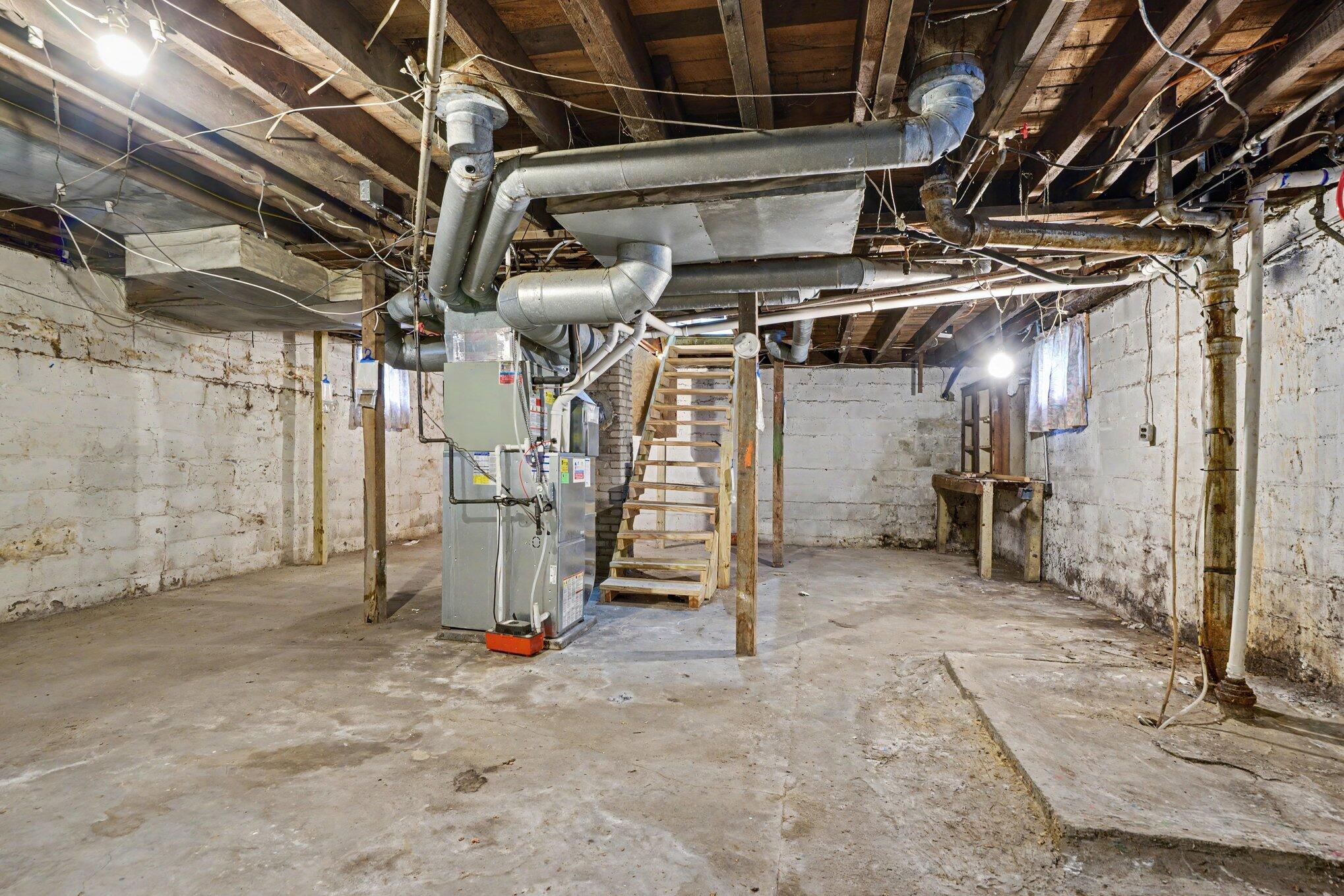 303 N Lowe Street Dowagiac MI 49047