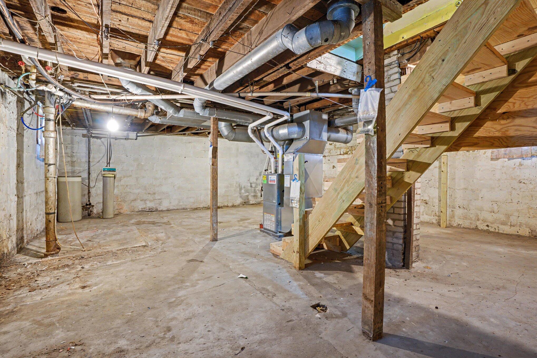 303 N Lowe Street Dowagiac MI 49047