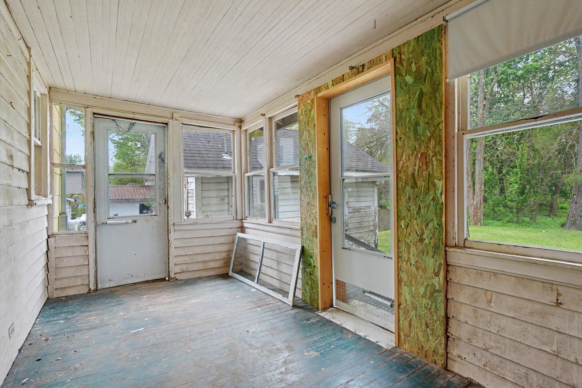303 N Lowe Street Dowagiac MI 49047