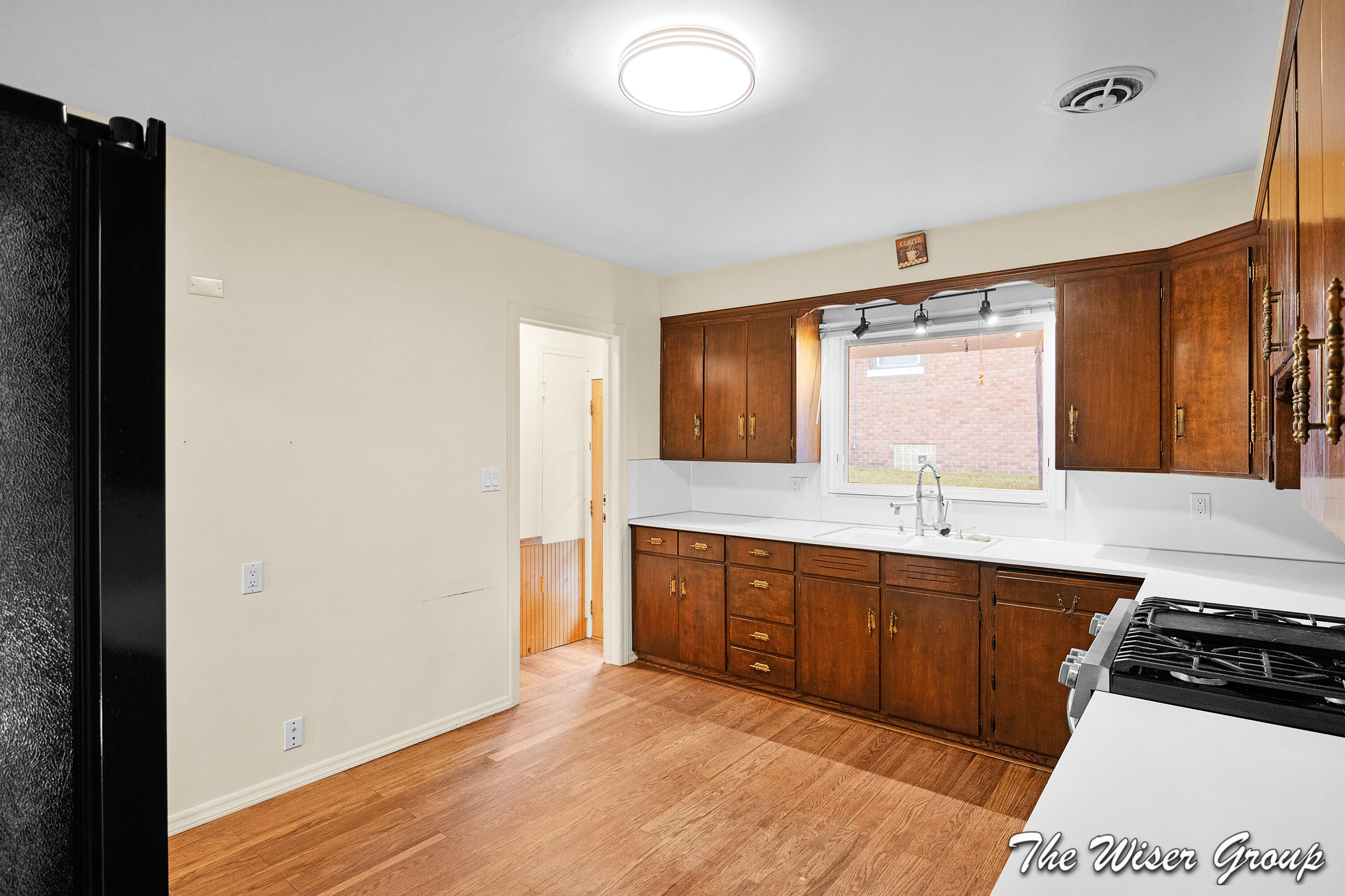 1105 4th Street NW Grand Rapids MI 49504