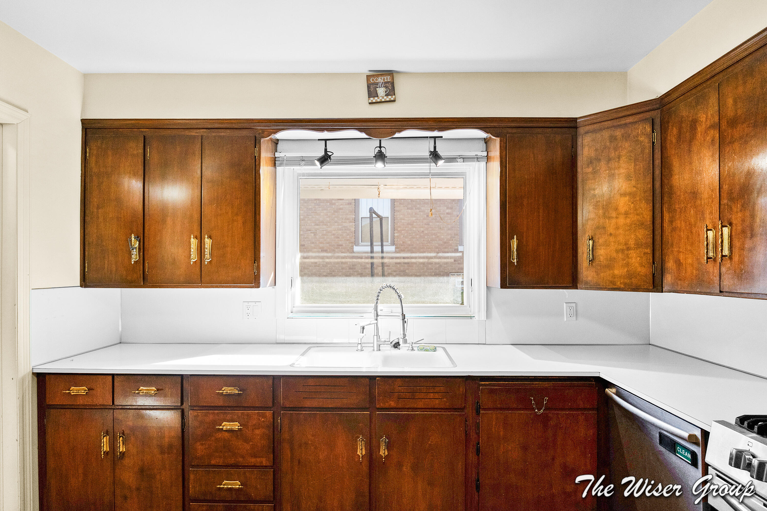 1105 4th Street NW Grand Rapids MI 49504