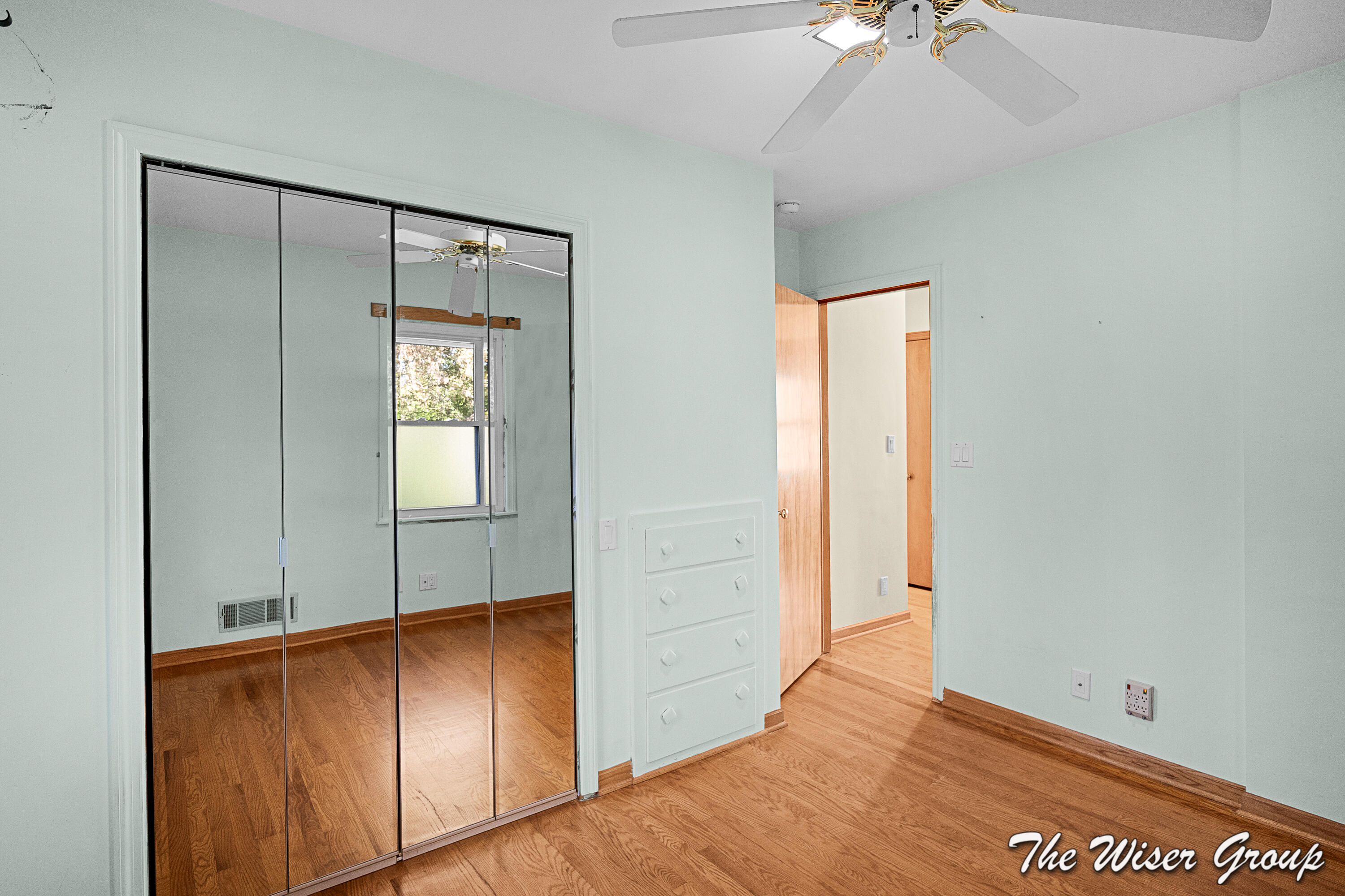 1105 4th Street NW Grand Rapids MI 49504