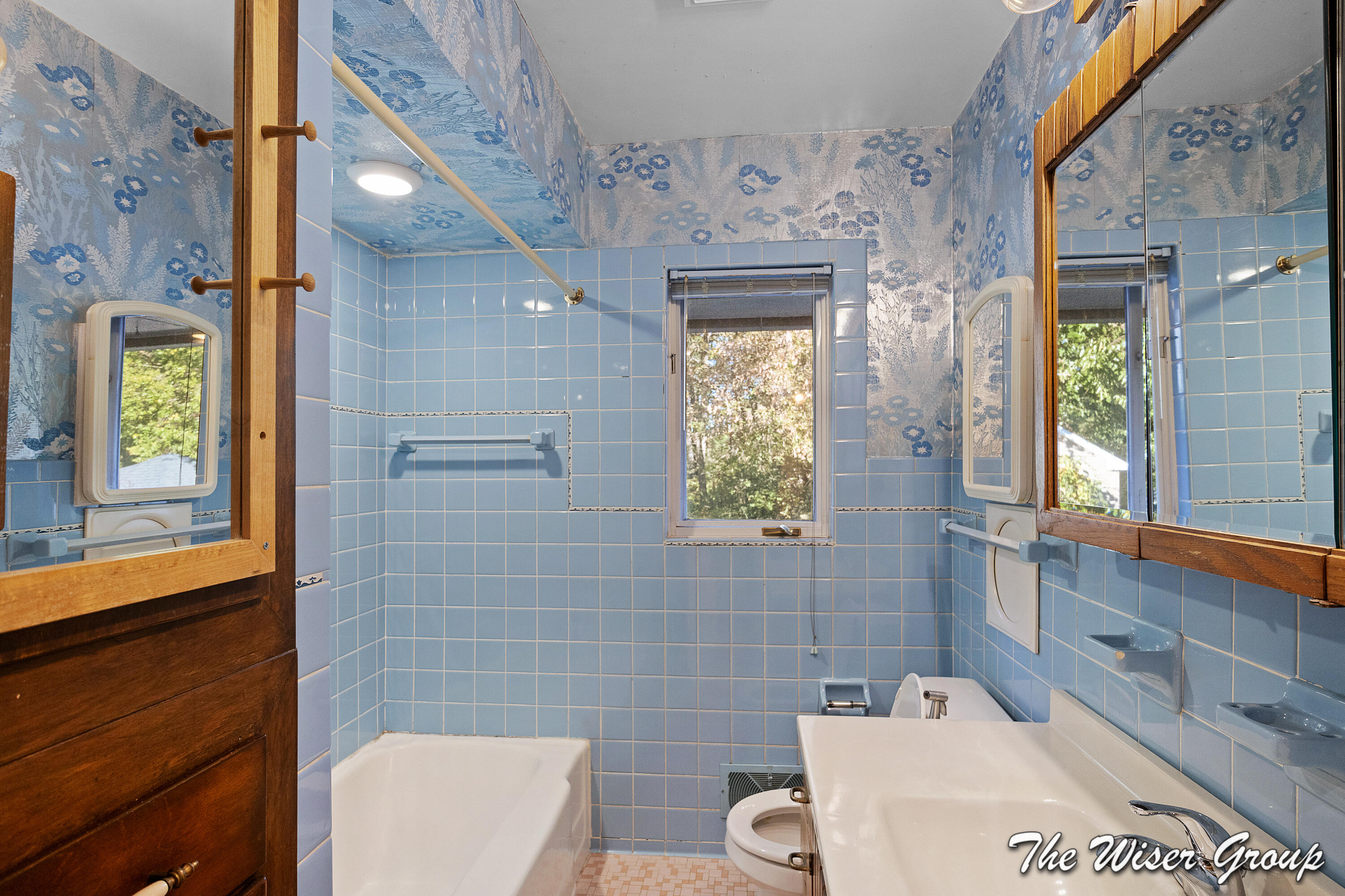 1105 4th Street NW Grand Rapids MI 49504