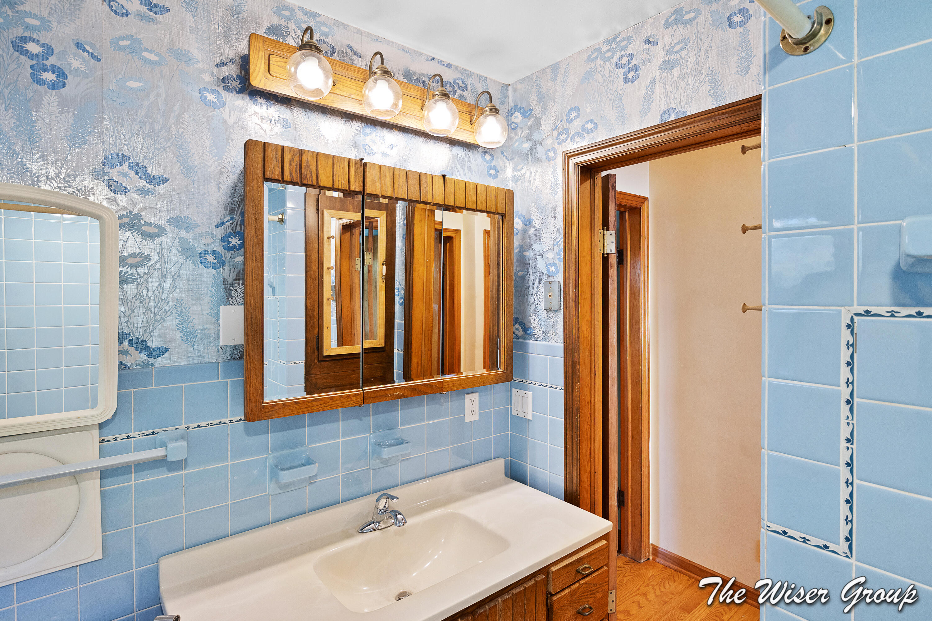 1105 4th Street NW Grand Rapids MI 49504