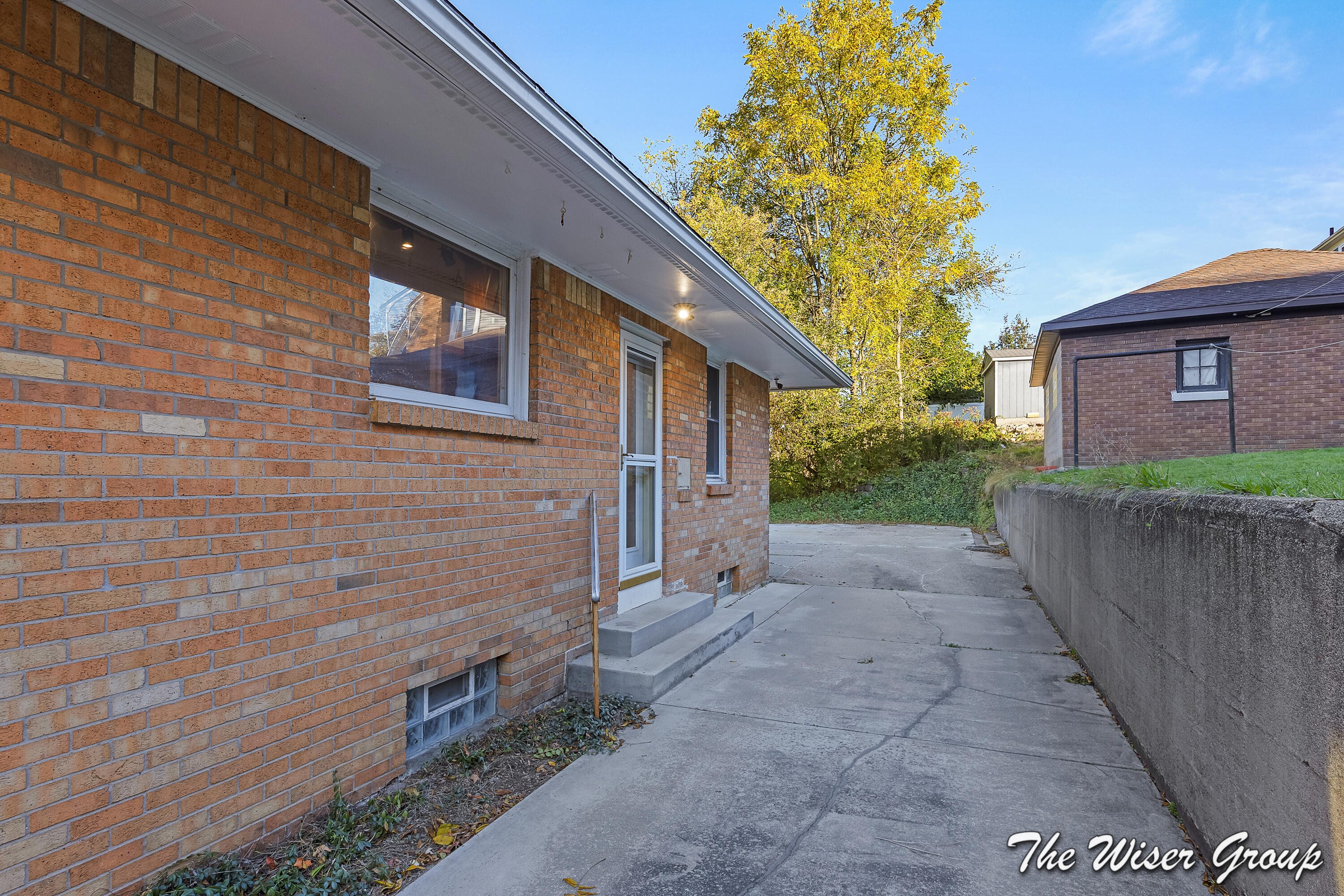 1105 4th Street NW Grand Rapids MI 49504