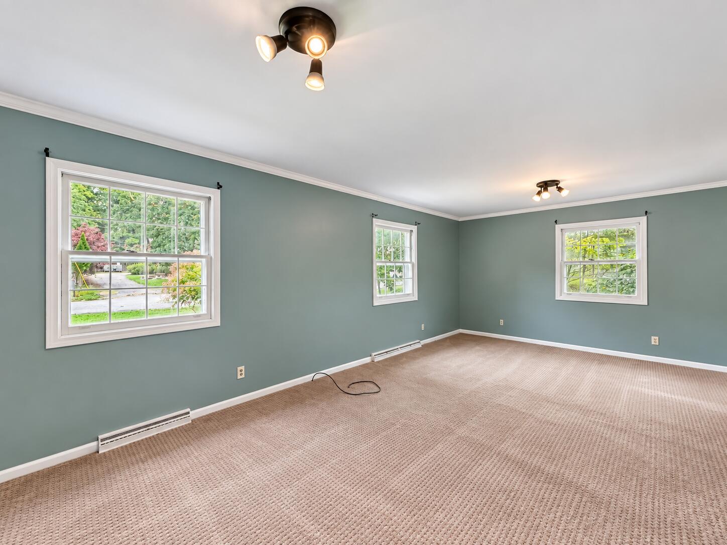 2134 Sycamore Lane Kalamazoo MI 49008