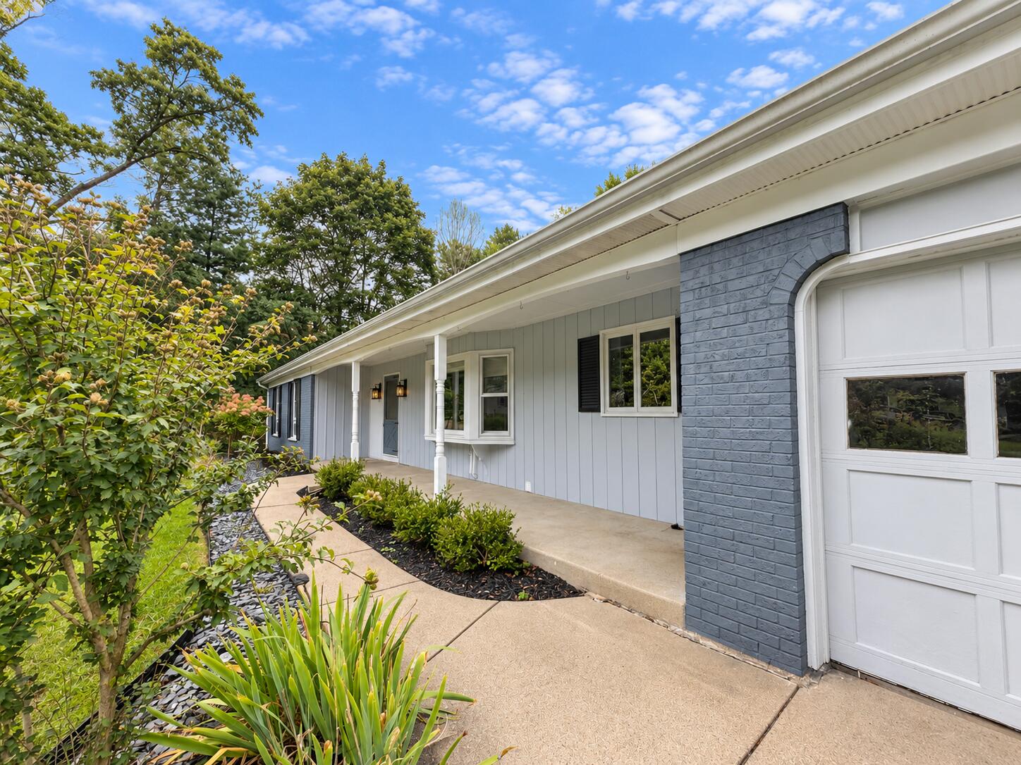 2134 Sycamore Lane Kalamazoo MI 49008