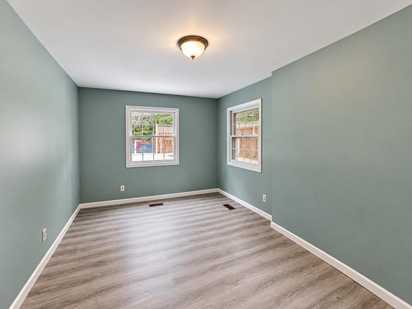 2134 Sycamore Lane Kalamazoo MI 49008