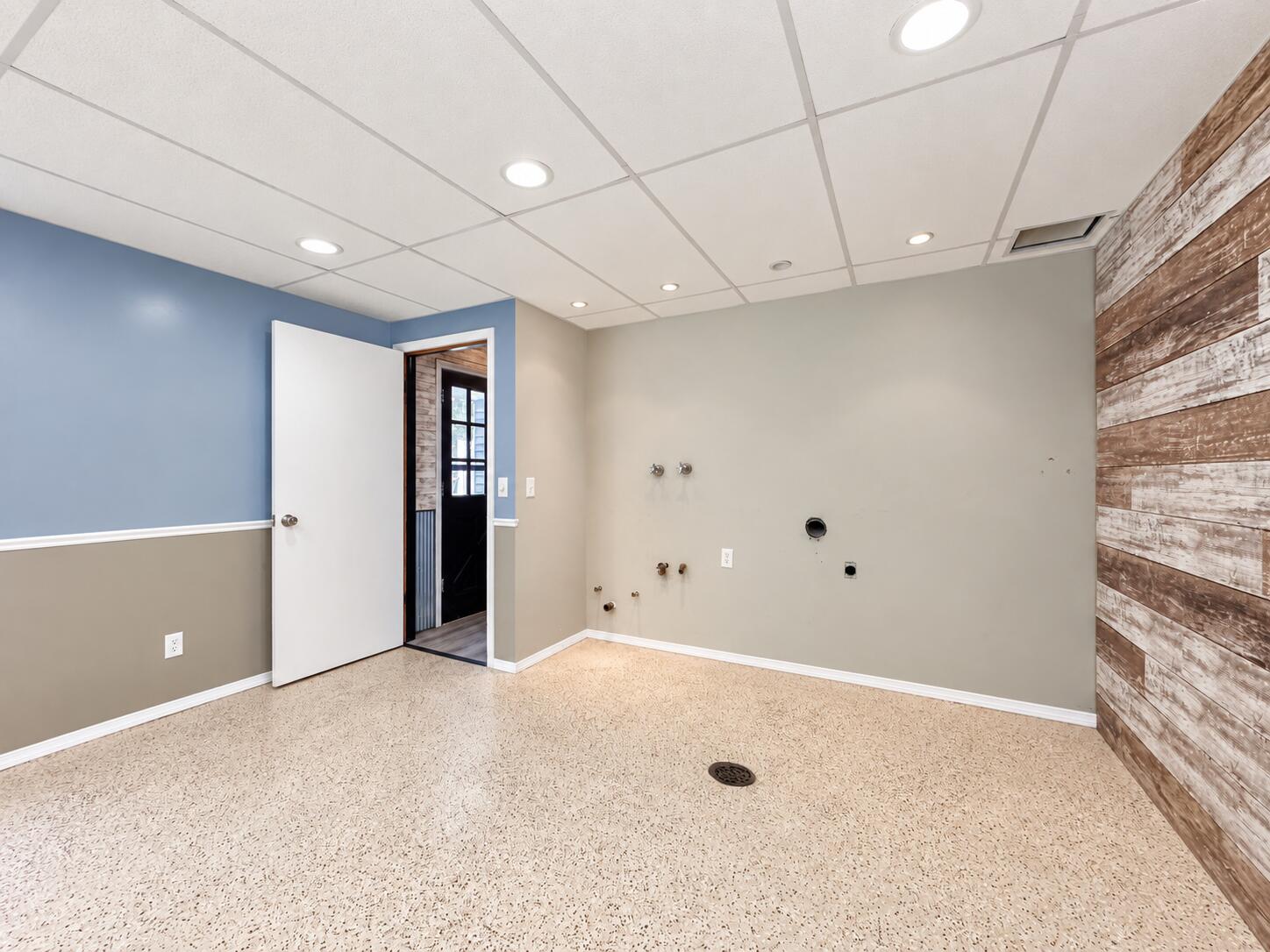 2134 Sycamore Lane Kalamazoo MI 49008
