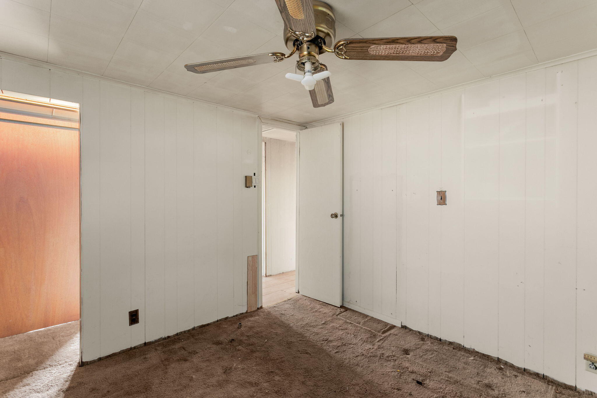 69408 Elkhart Road Edwardsburg MI 49112
